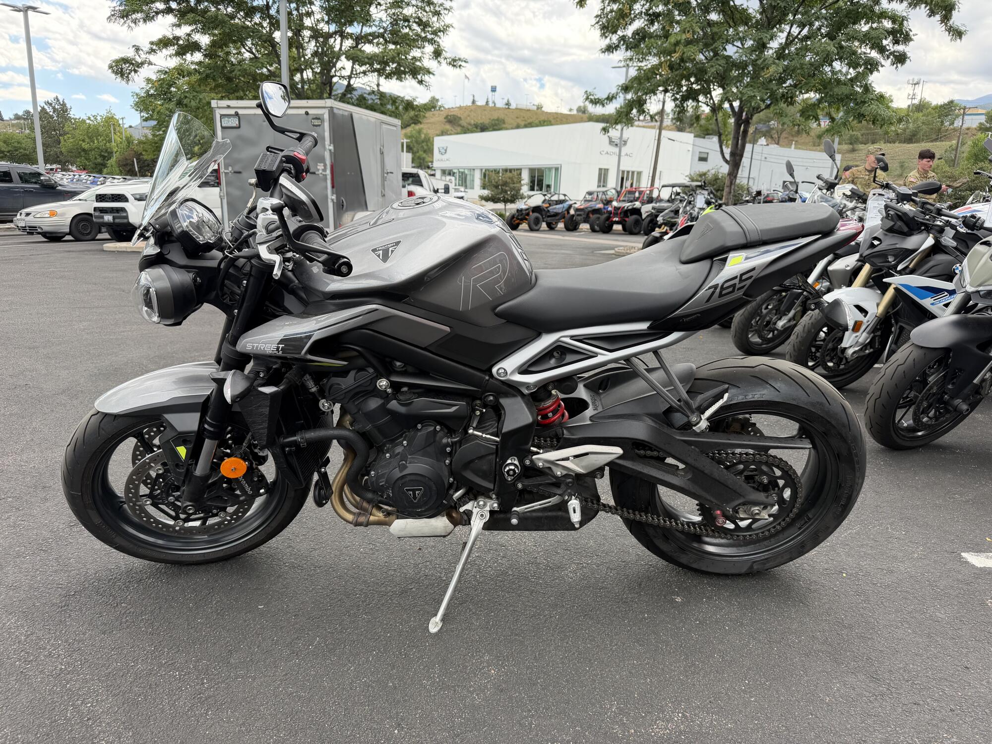 2024 Triumph Street Triple 765 R Silver Ice, photo 9