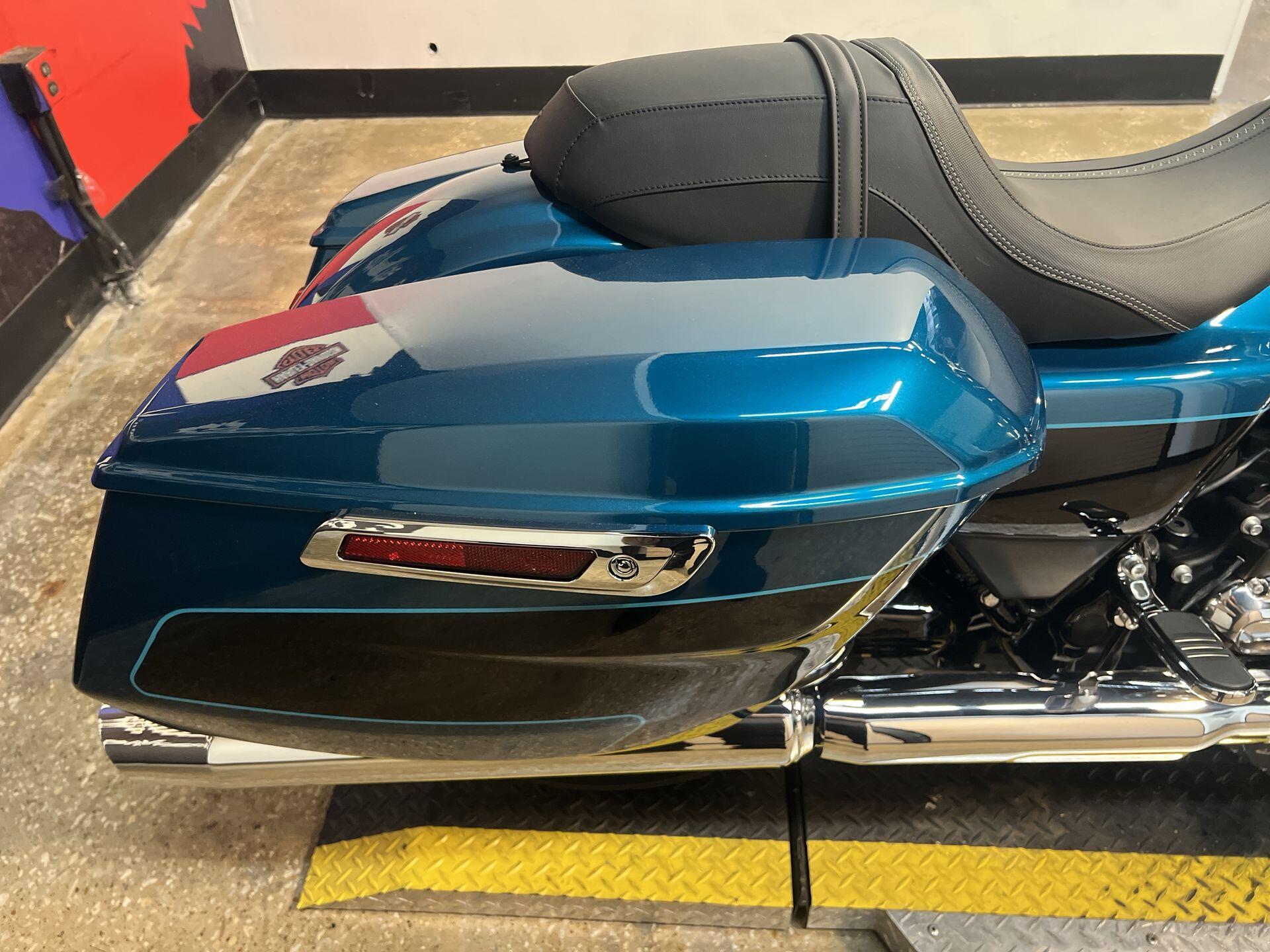 2026 Harley-Davidson® Road Glide® FLTRX, photo 17