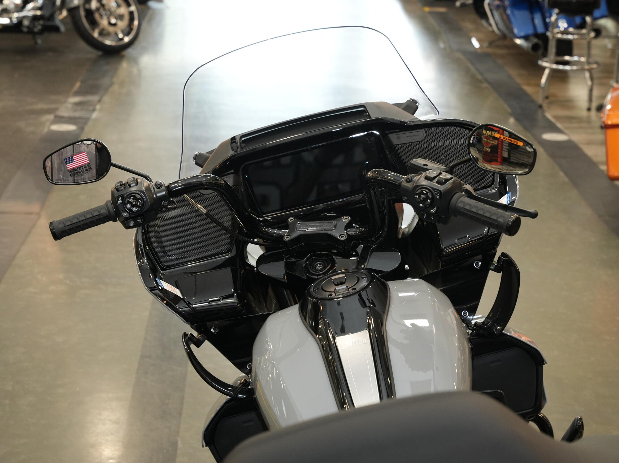 2026 Harley-Davidson Road Glide Limited FLTRXL, photo 5