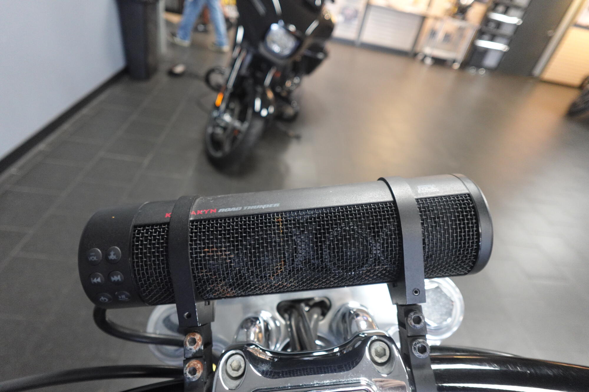 2016 Harley-Davidson® Breakout® FXSB, photo 16