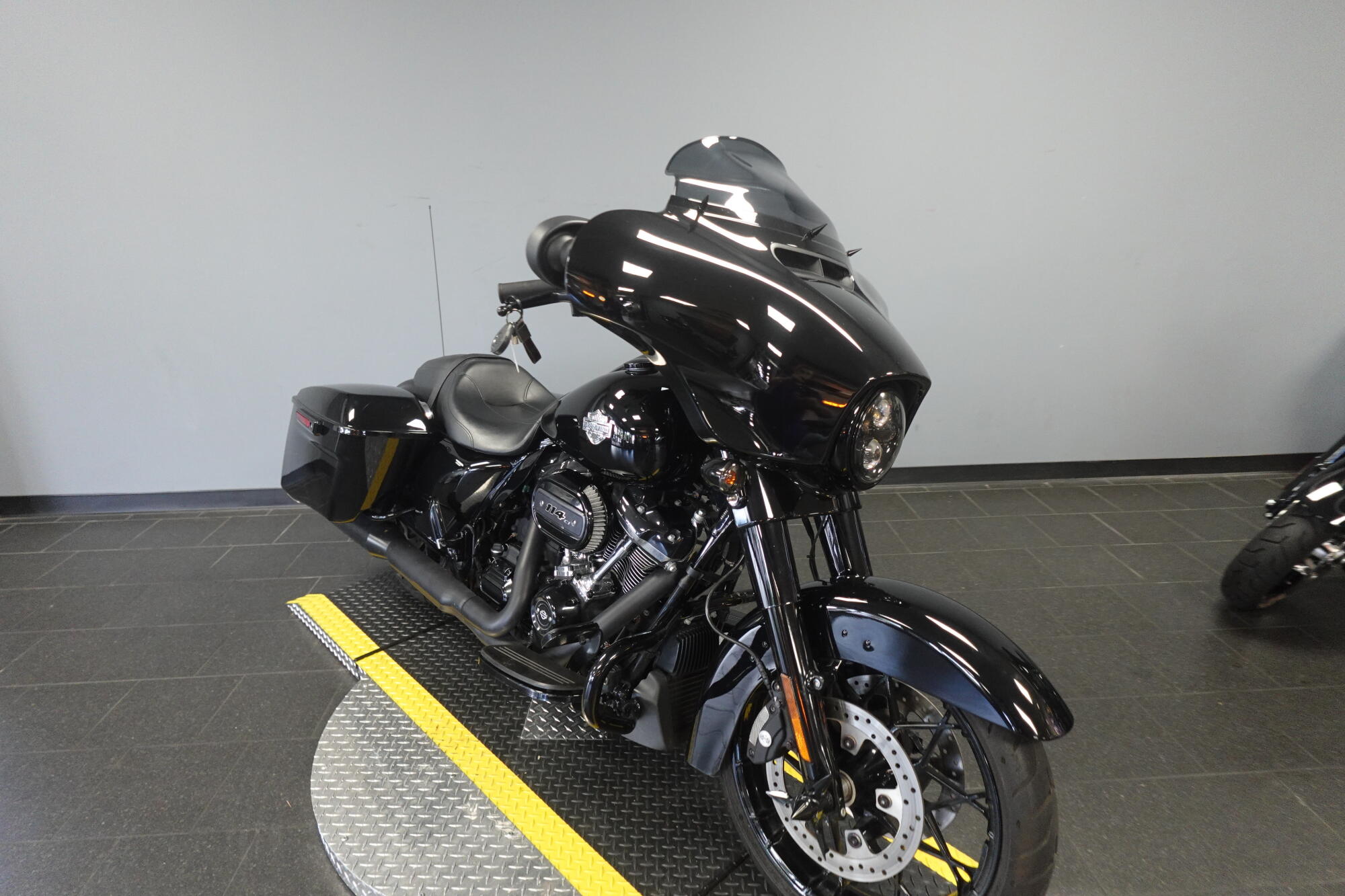 2023 Harley-Davidson® Street Glide® Special FLHXS, photo 2