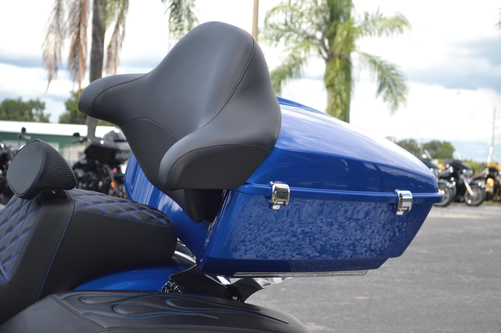 2025 Harley-Davidson® Street Glide® - FLHX, photo 18