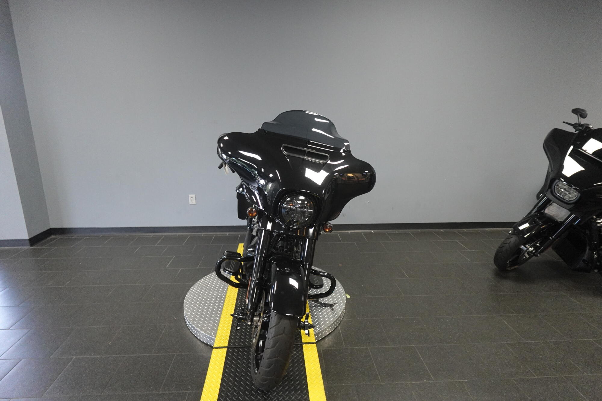 2023 Harley-Davidson® Street Glide® Special FLHXS, photo 3