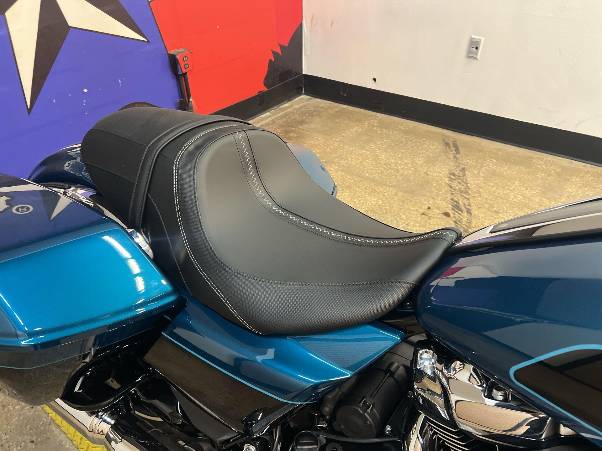 2026 Harley-Davidson® Road Glide® FLTRX, photo 15