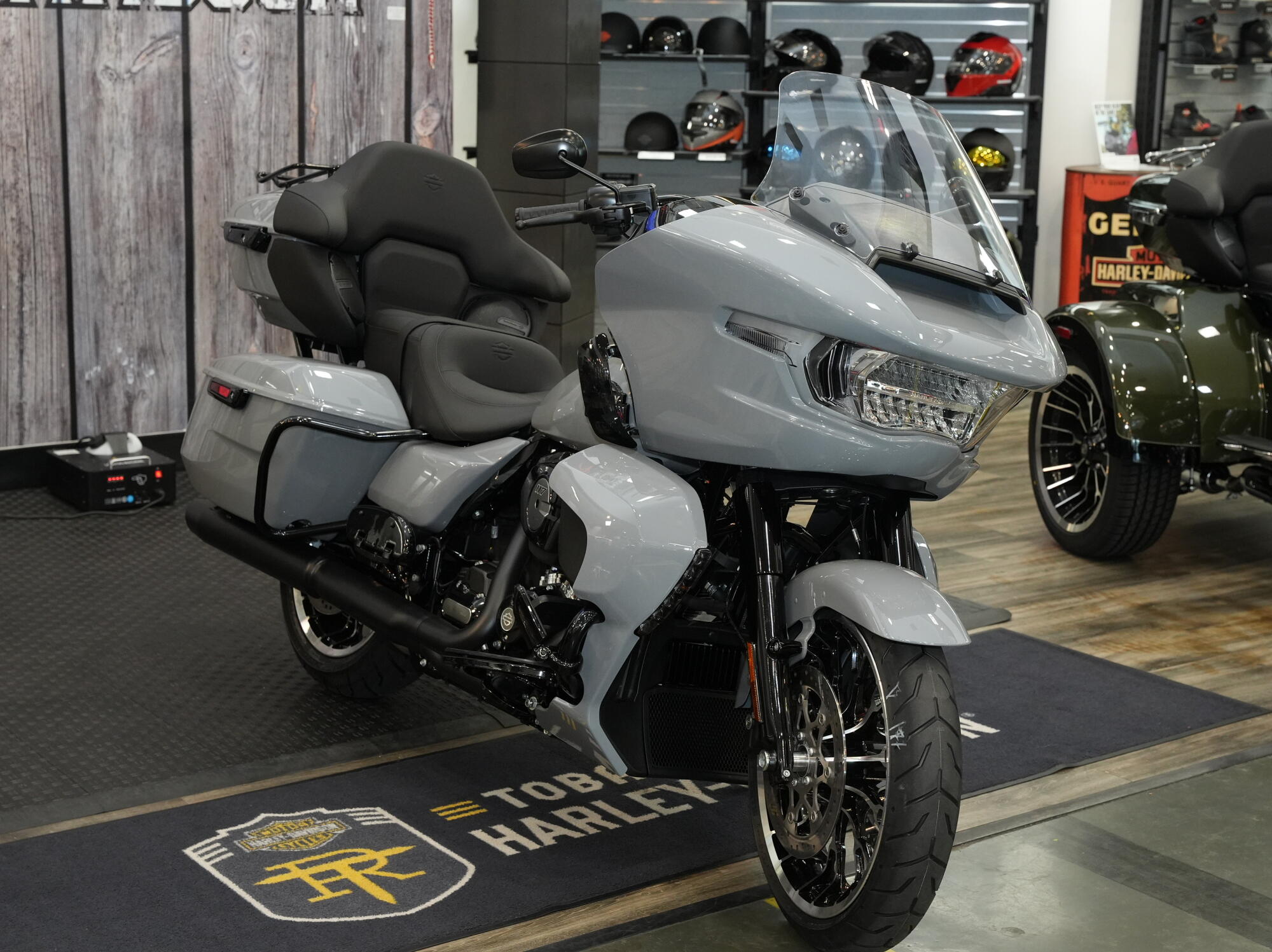 2026 Harley-Davidson Road Glide Limited FLTRXL, photo 6