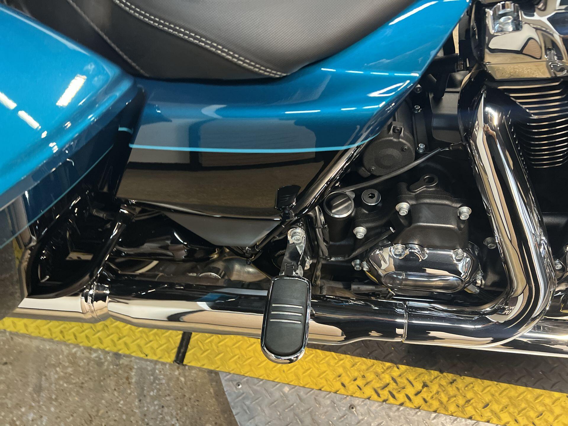 2026 Harley-Davidson® Road Glide® FLTRX, photo 16