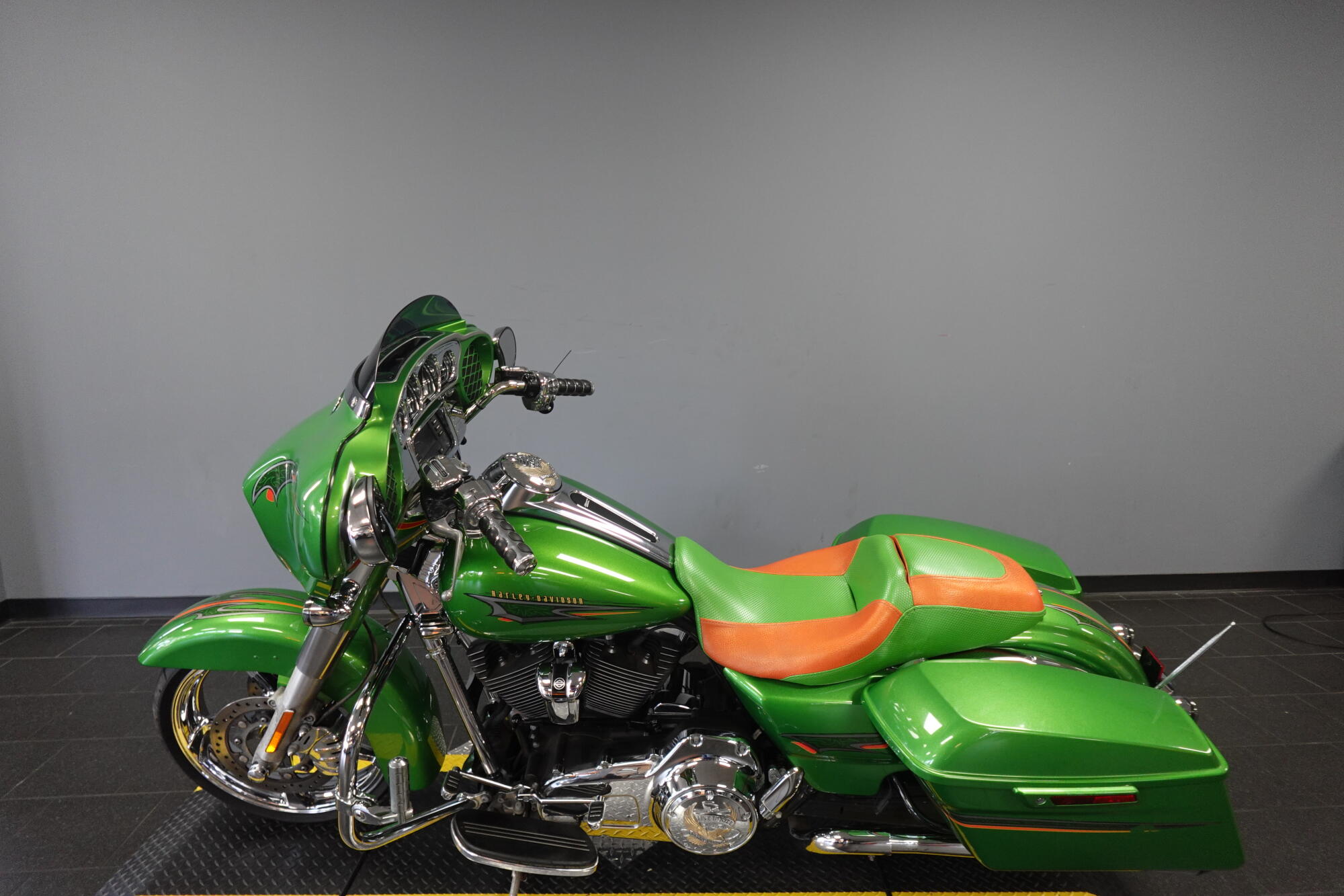 2015 Harley-Davidson® Street Glide® FLHX, photo 5