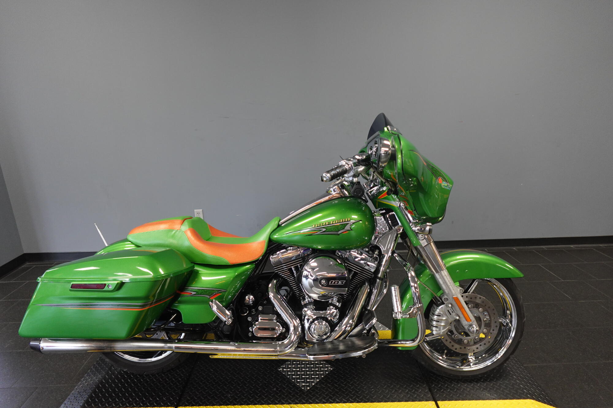 2015 Harley-Davidson® Street Glide® FLHX