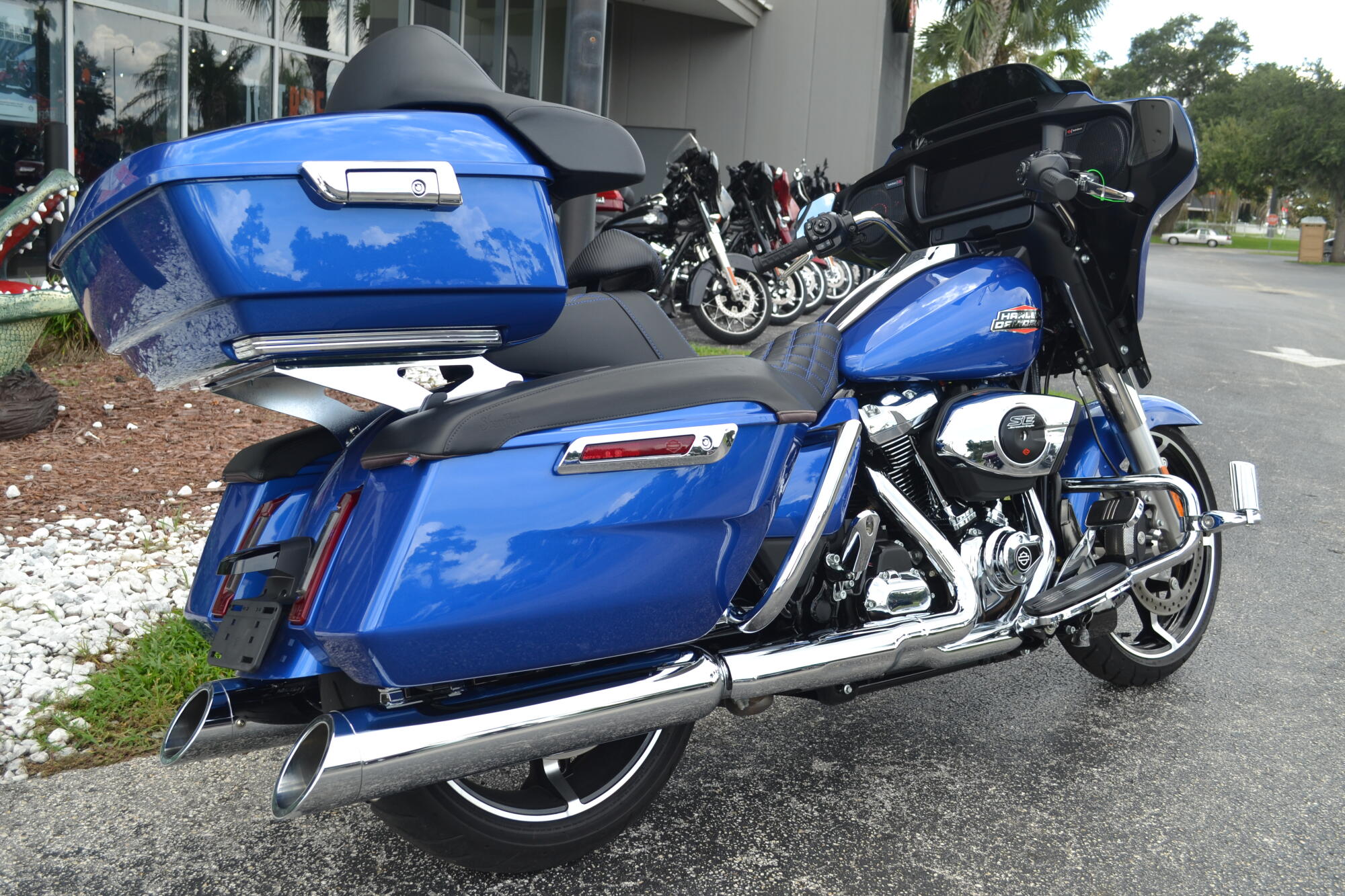 2025 Harley-Davidson® Street Glide® - FLHX, photo 8