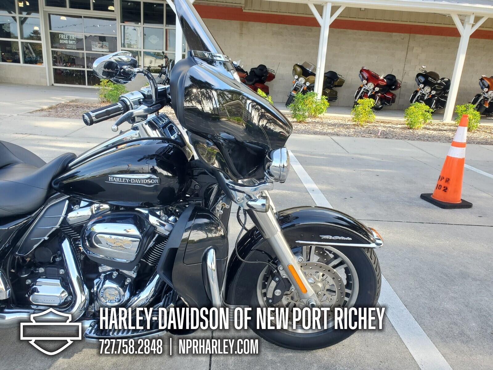 FLHTCUTG 2019 Tri Glide® Ultra, photo 6