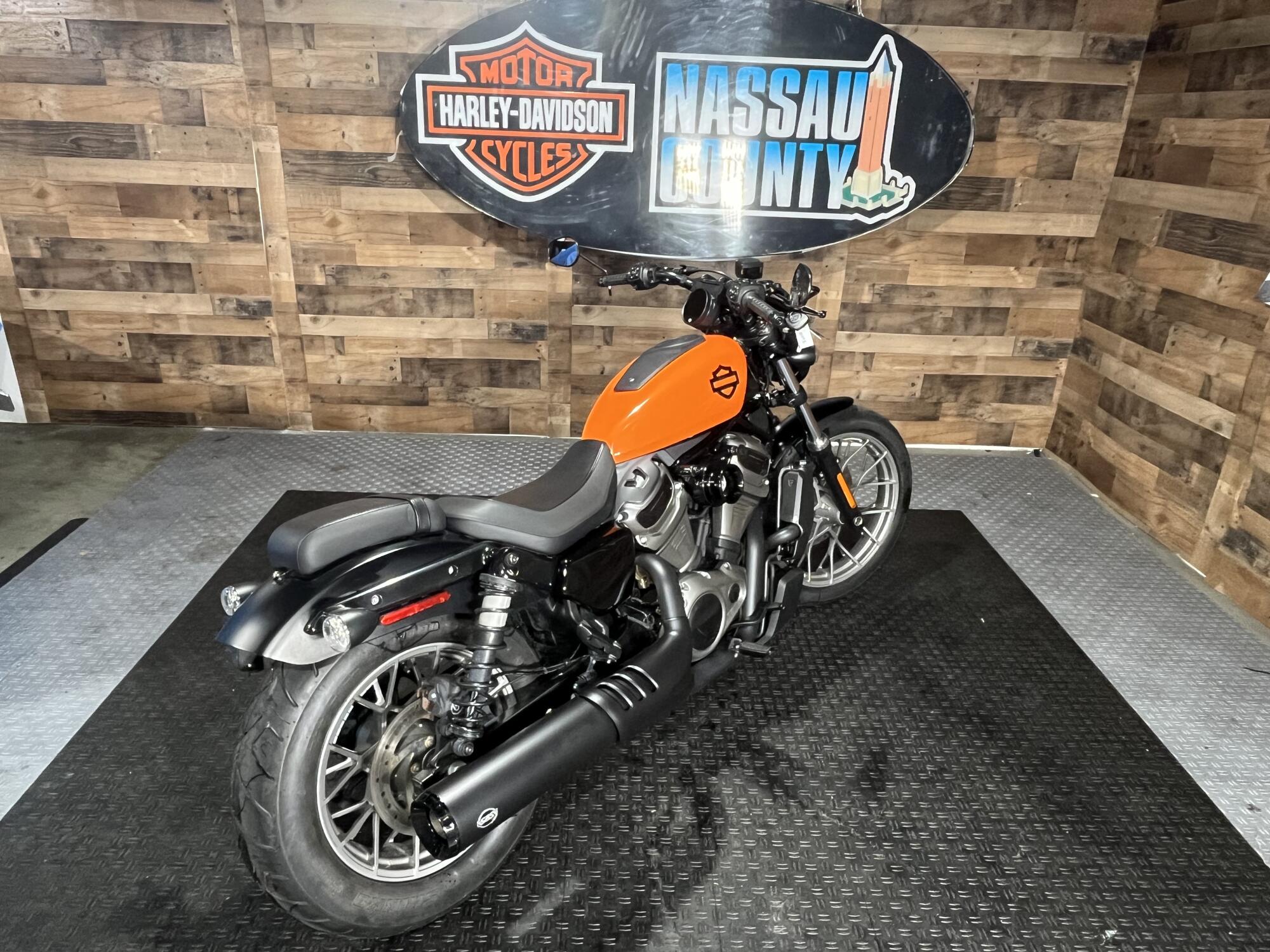 2024 Harley-Davidson® Nightster™ Special Baja Orange, photo 8