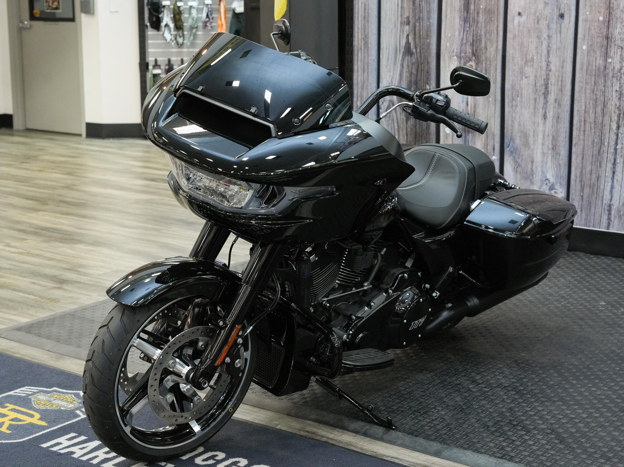 2026 Harley-Davidson Road Glide FLTRX, photo 8