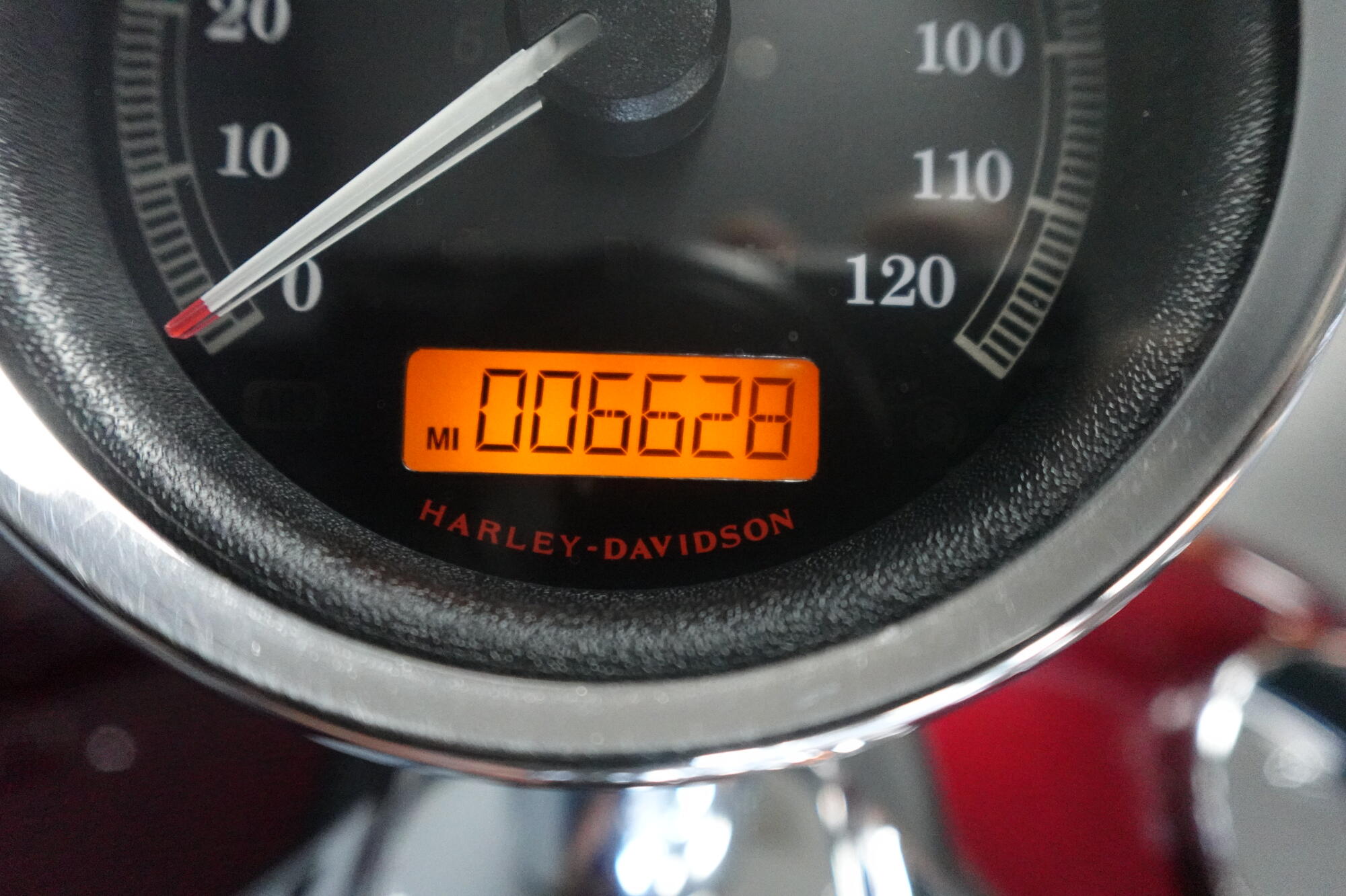 2016 Harley-Davidson® Breakout® FXSB, photo 18