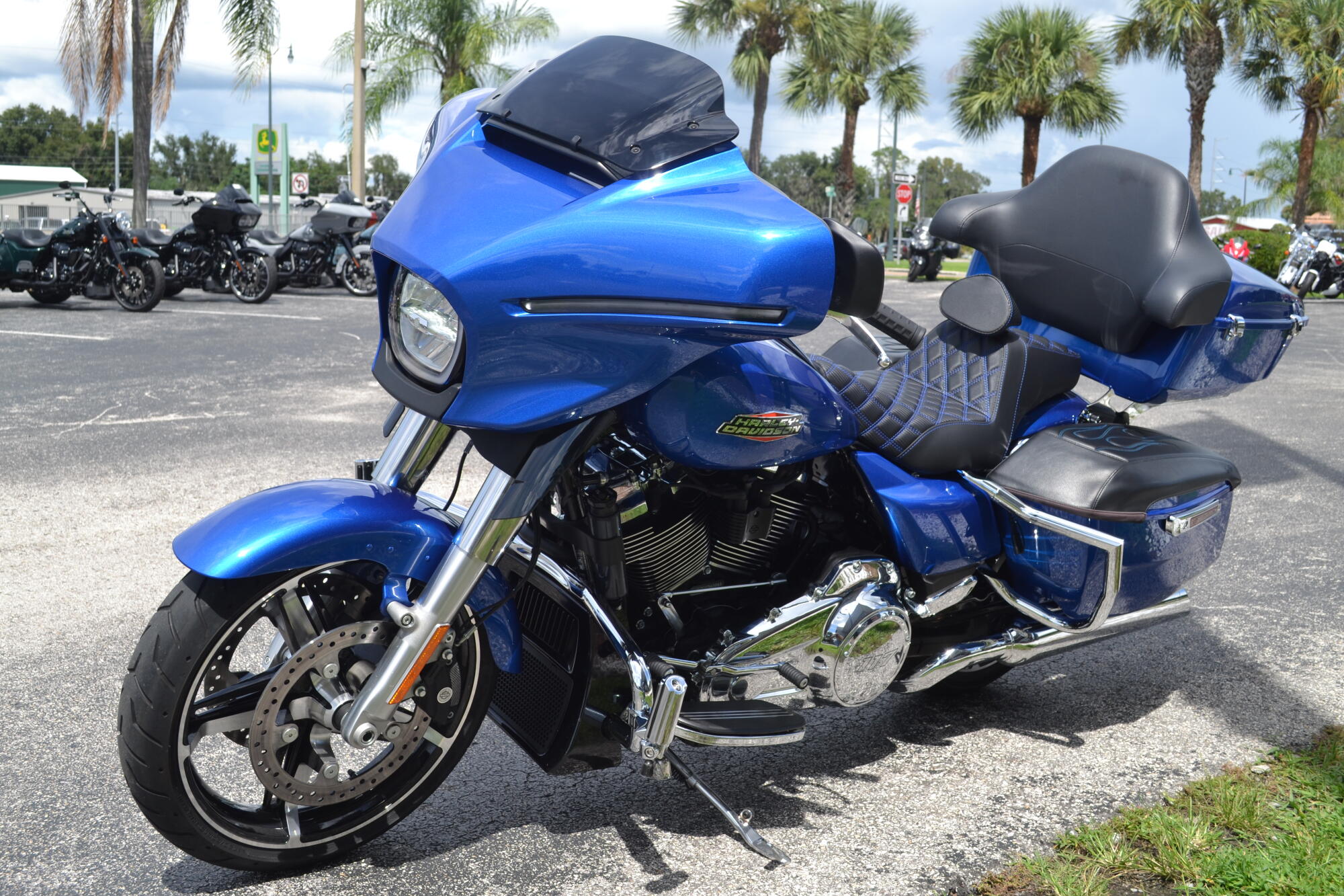 2025 Harley-Davidson® Street Glide® - FLHX, photo 23