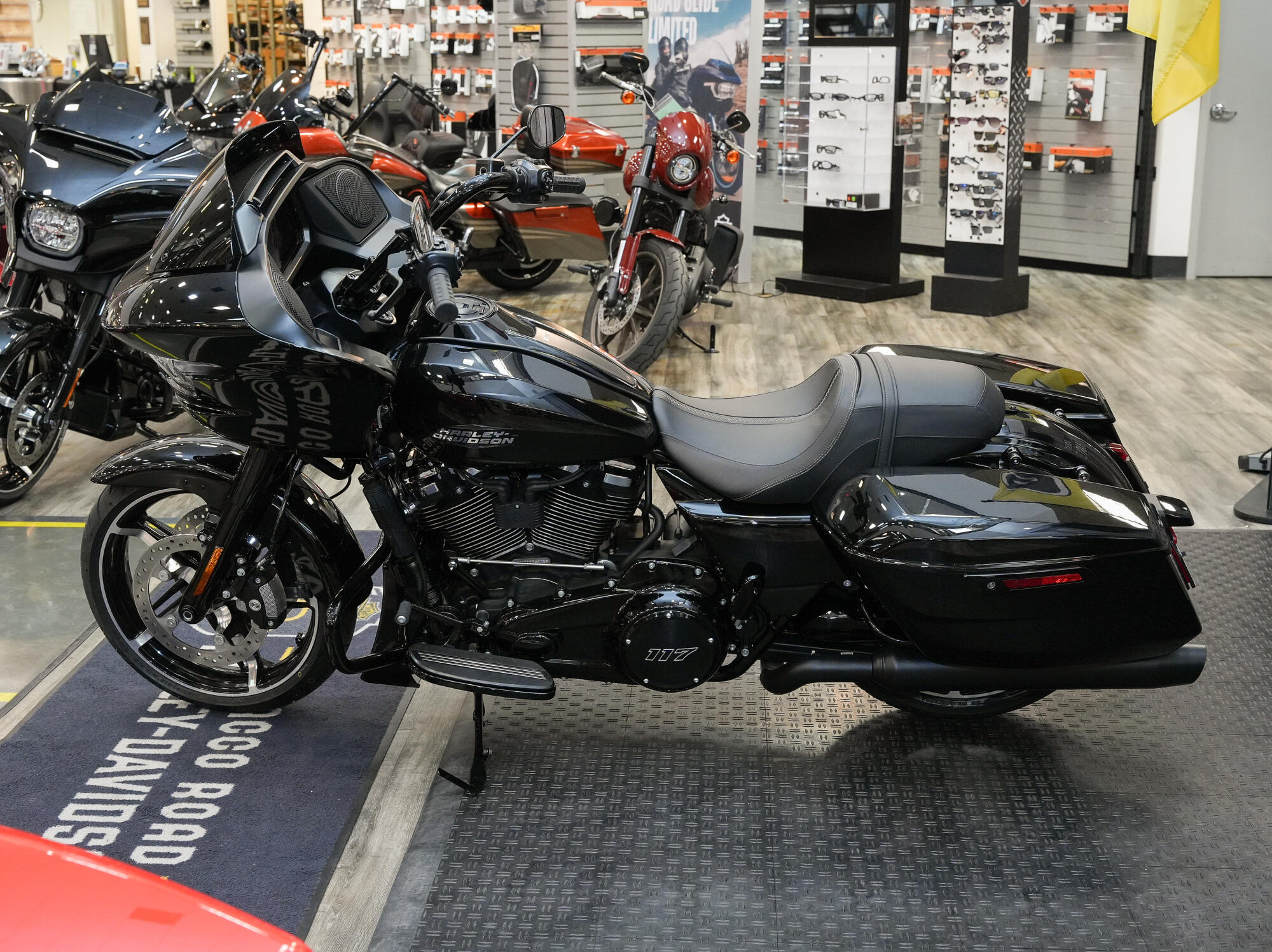 2026 Harley-Davidson Road Glide FLTRX, photo 9