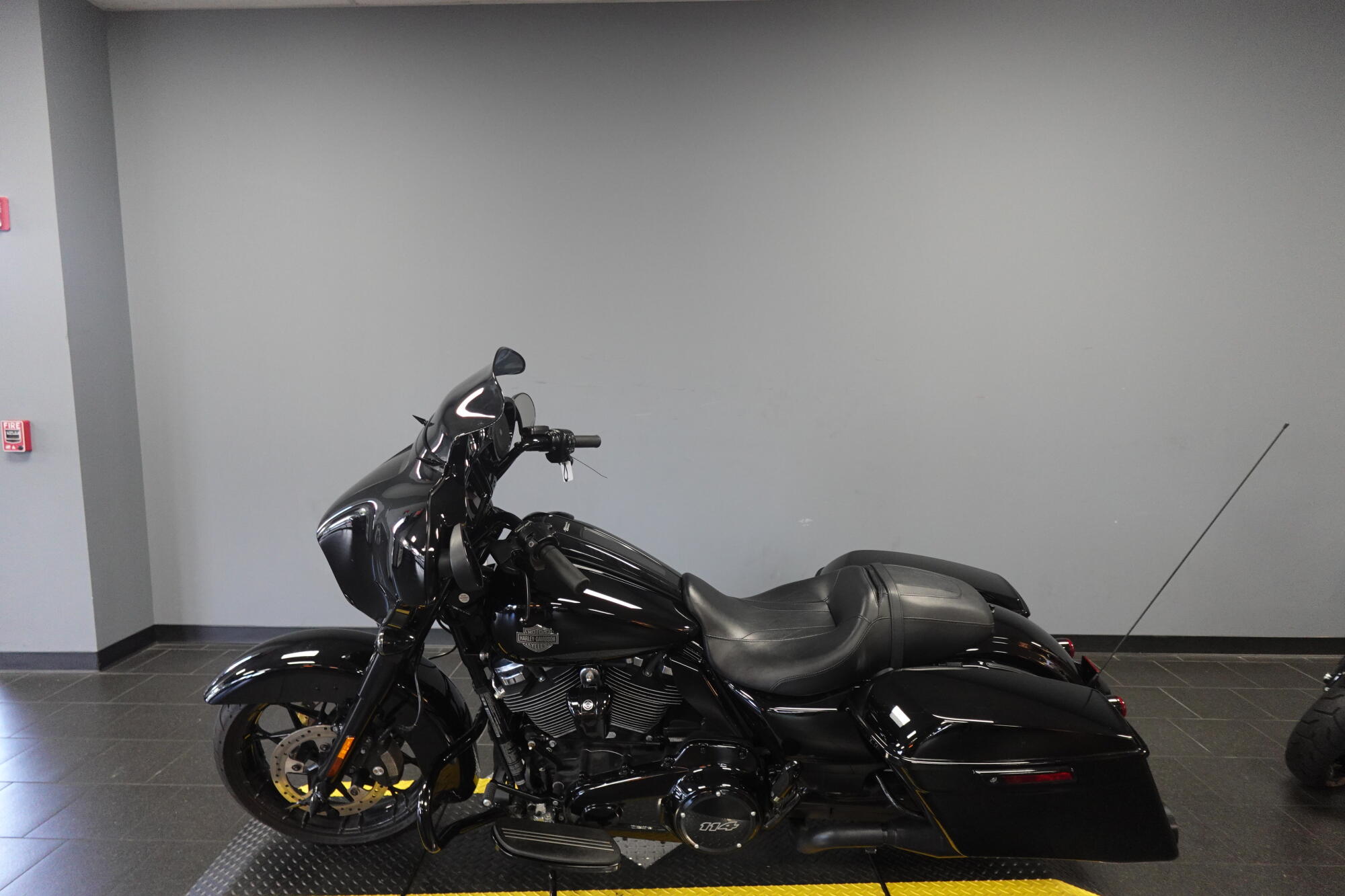 2023 Harley-Davidson® Street Glide® Special FLHXS, photo 5