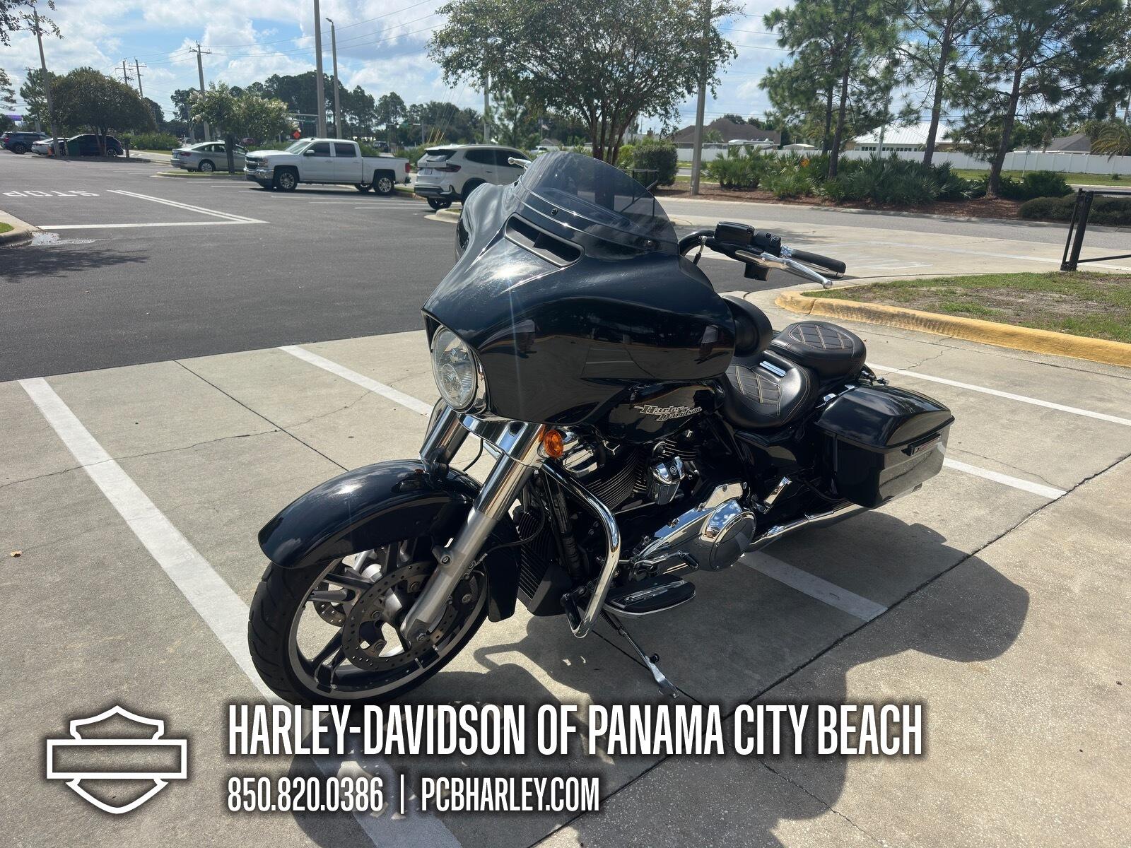 2018 Harley-Davidson® Street Glide®, photo 9