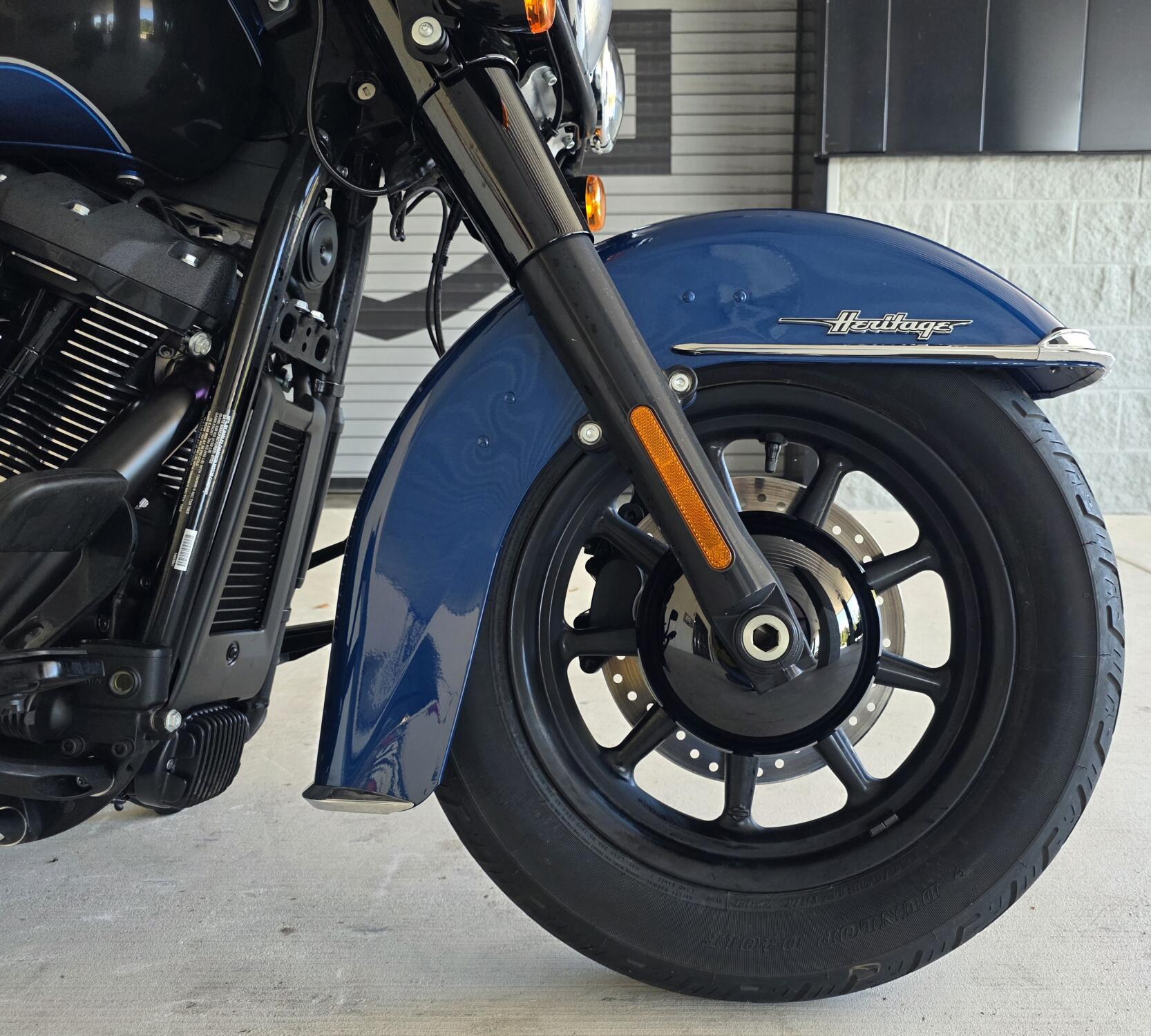 2022 Harley-Davidson® Heritage Classic 114 Reef Blue/Vivid Black (Black Finish w/Laced Wheels), photo 4