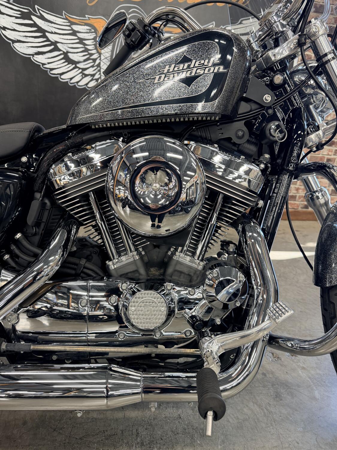 2014 Harley-Davidson® Seventy-Two® XL 1200V, photo 3