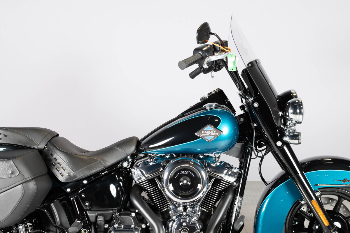 2026 Harley-Davidson® Heritage Classic FLHC, photo 14
