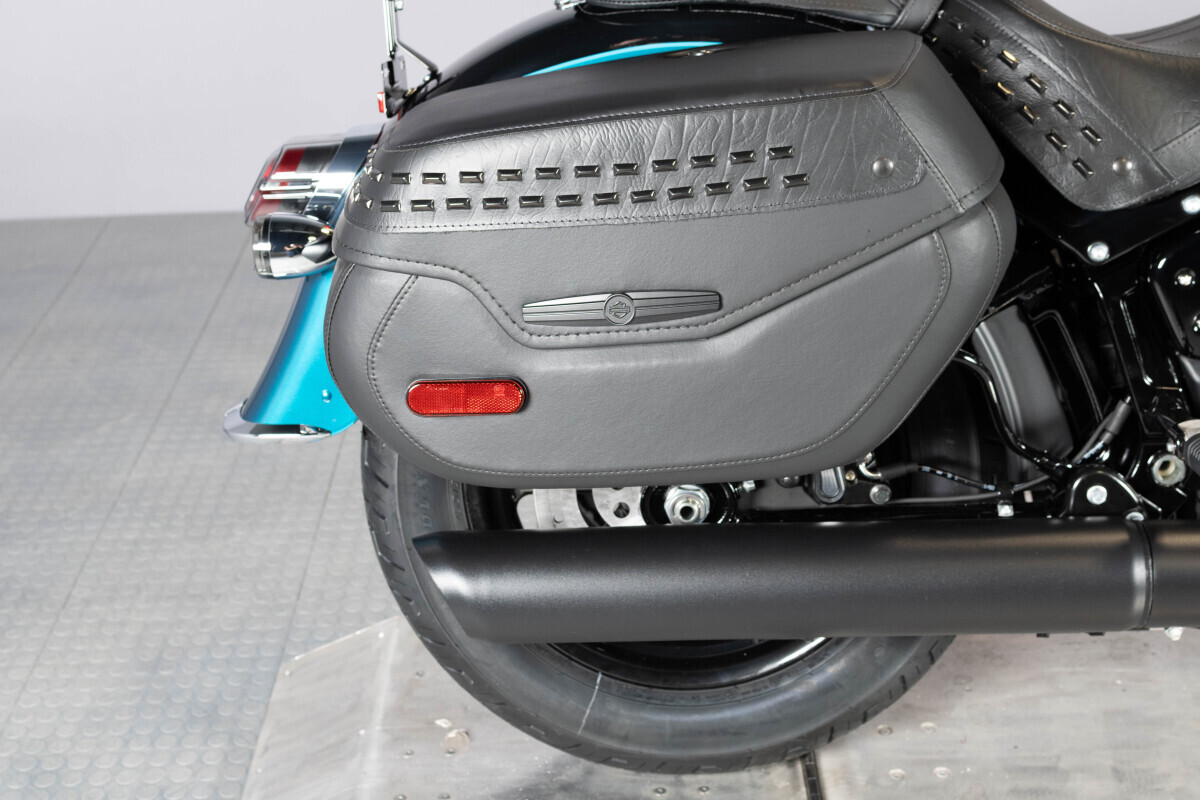 2026 Harley-Davidson® Heritage Classic FLHC, photo 11