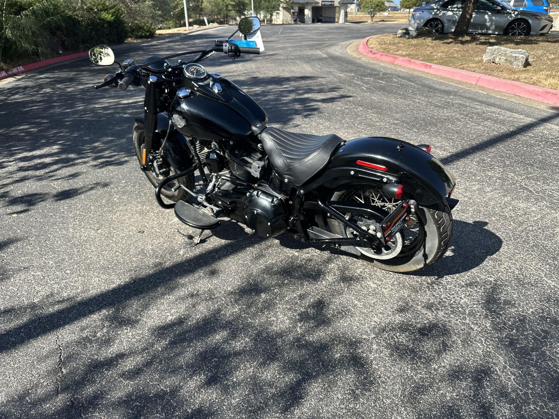 2017 Harley-Davidson® Softail Slim® S FLSS, photo 8