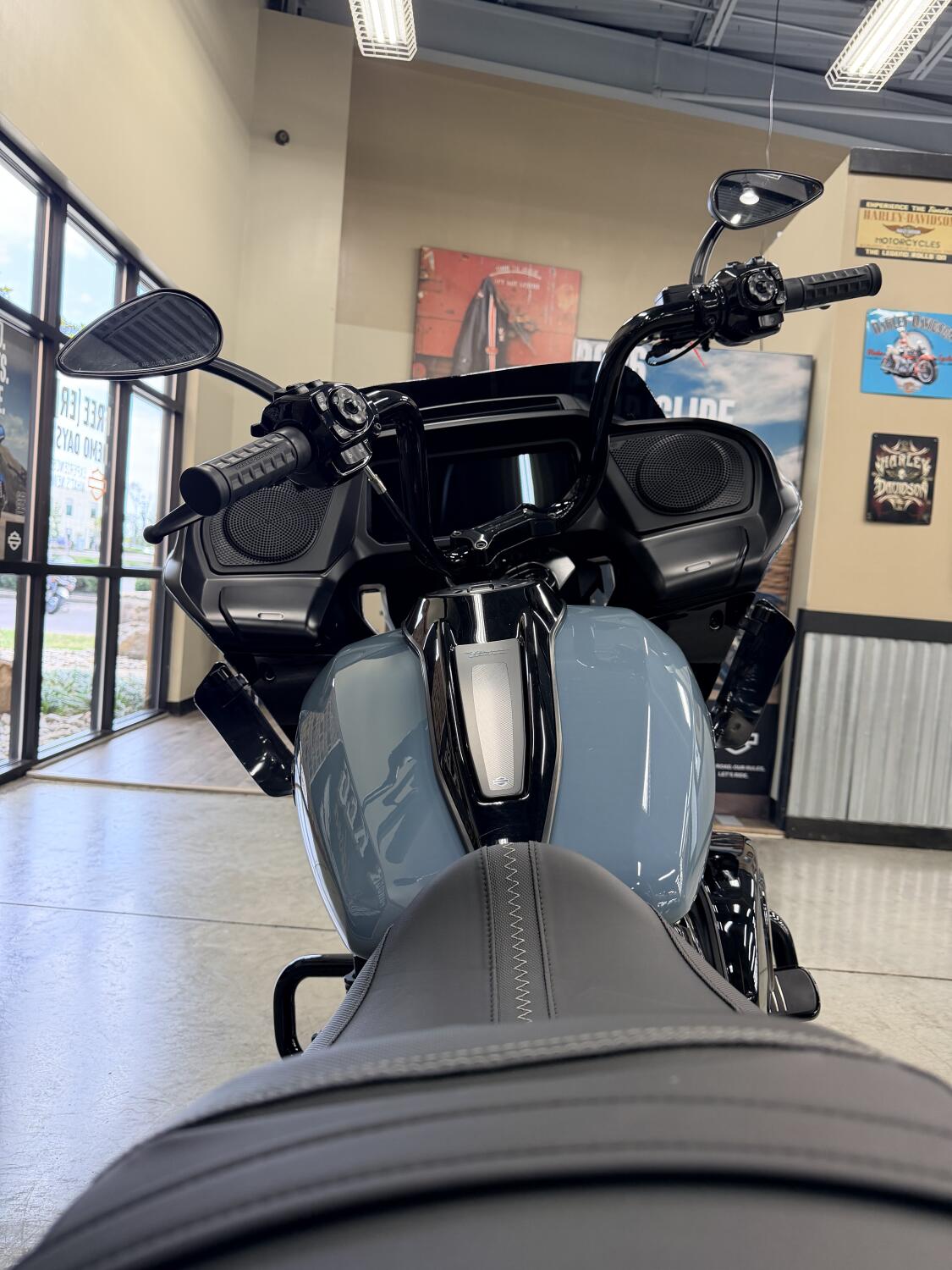 2024 Harley-Davidson® Road Glide® FLTRX, photo 5