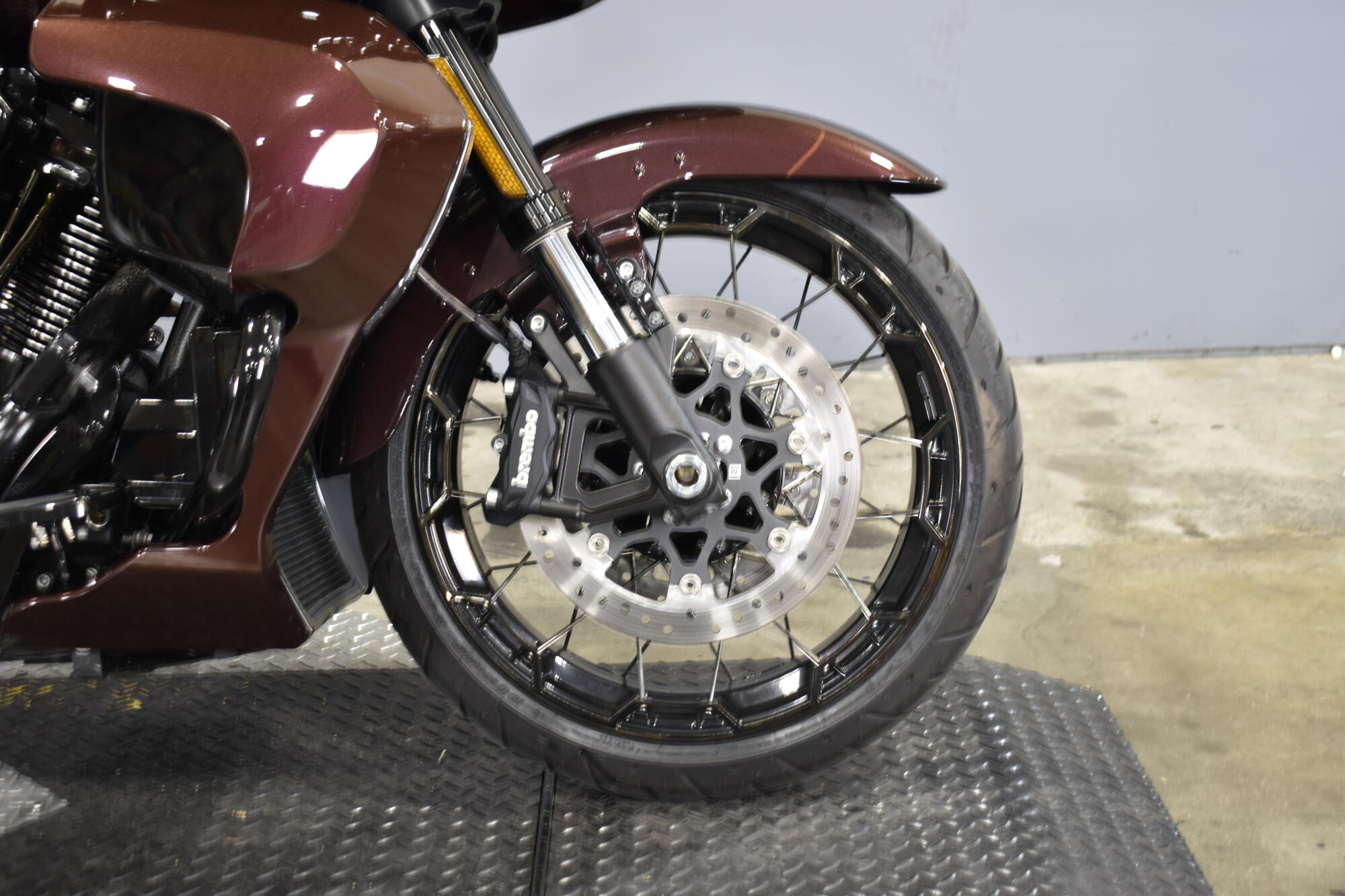 2024 Harley-Davidson® CVO™ Road Glide® FLTRXSE, photo 12