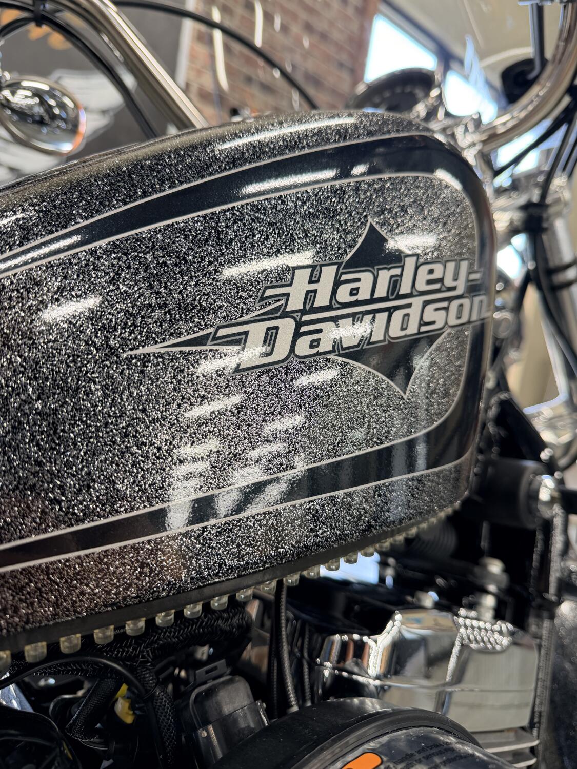2014 Harley-Davidson® Seventy-Two® XL 1200V, photo 4