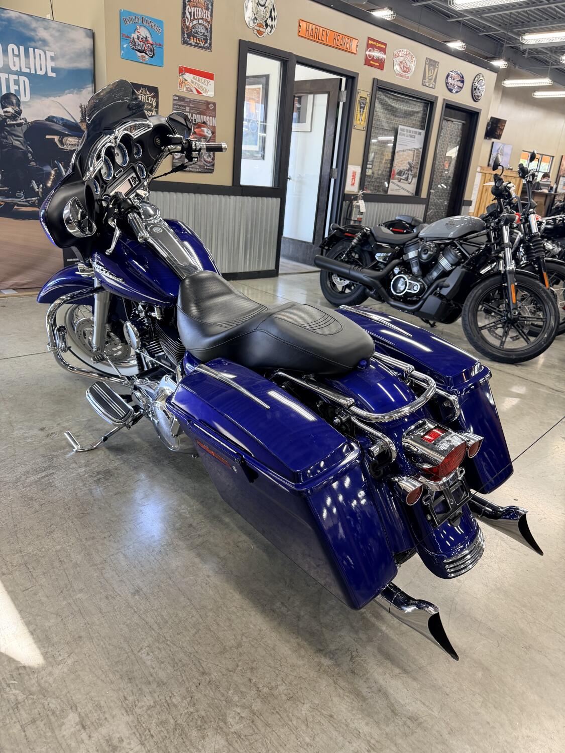 2007 Harley-Davidson® Street Glide® FLHX, photo 11