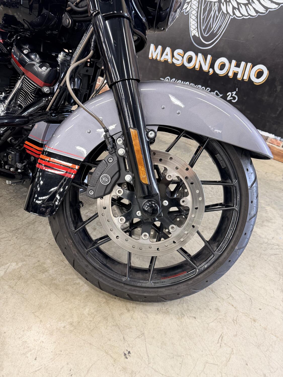 2020 Harley-Davidson® CVO™ Street Glide® FLHXSE, photo 17