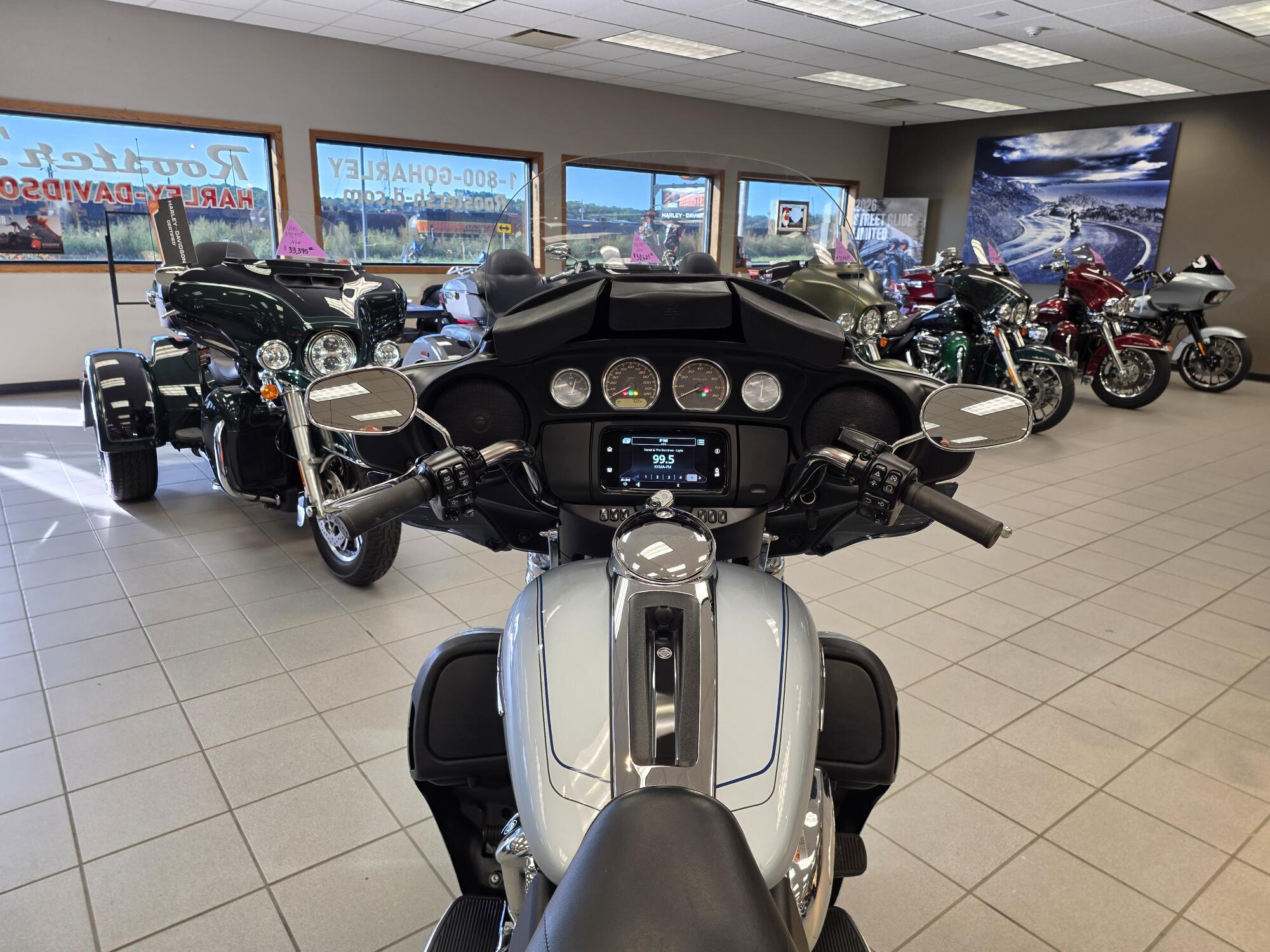 FLHTCUTG 2023 Tri Glide® Ultra, photo 25