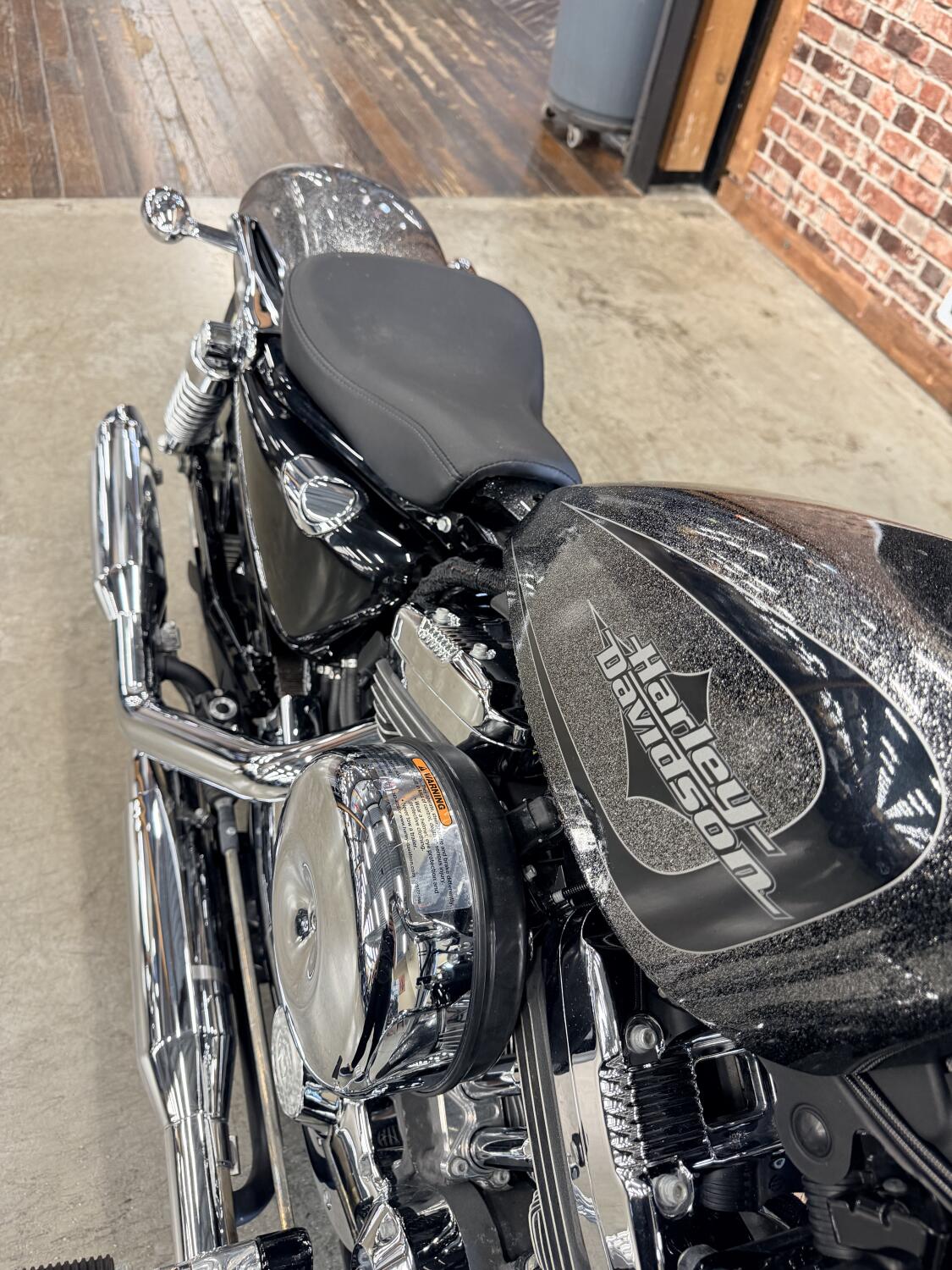 2014 Harley-Davidson® Seventy-Two® XL 1200V, photo 8