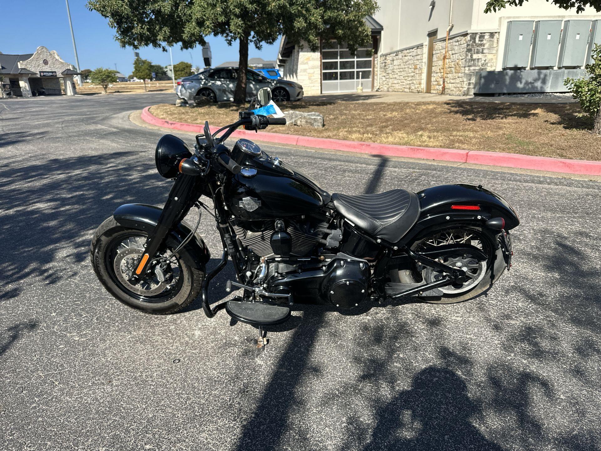 2017 Harley-Davidson® Softail Slim® S FLSS, photo 7