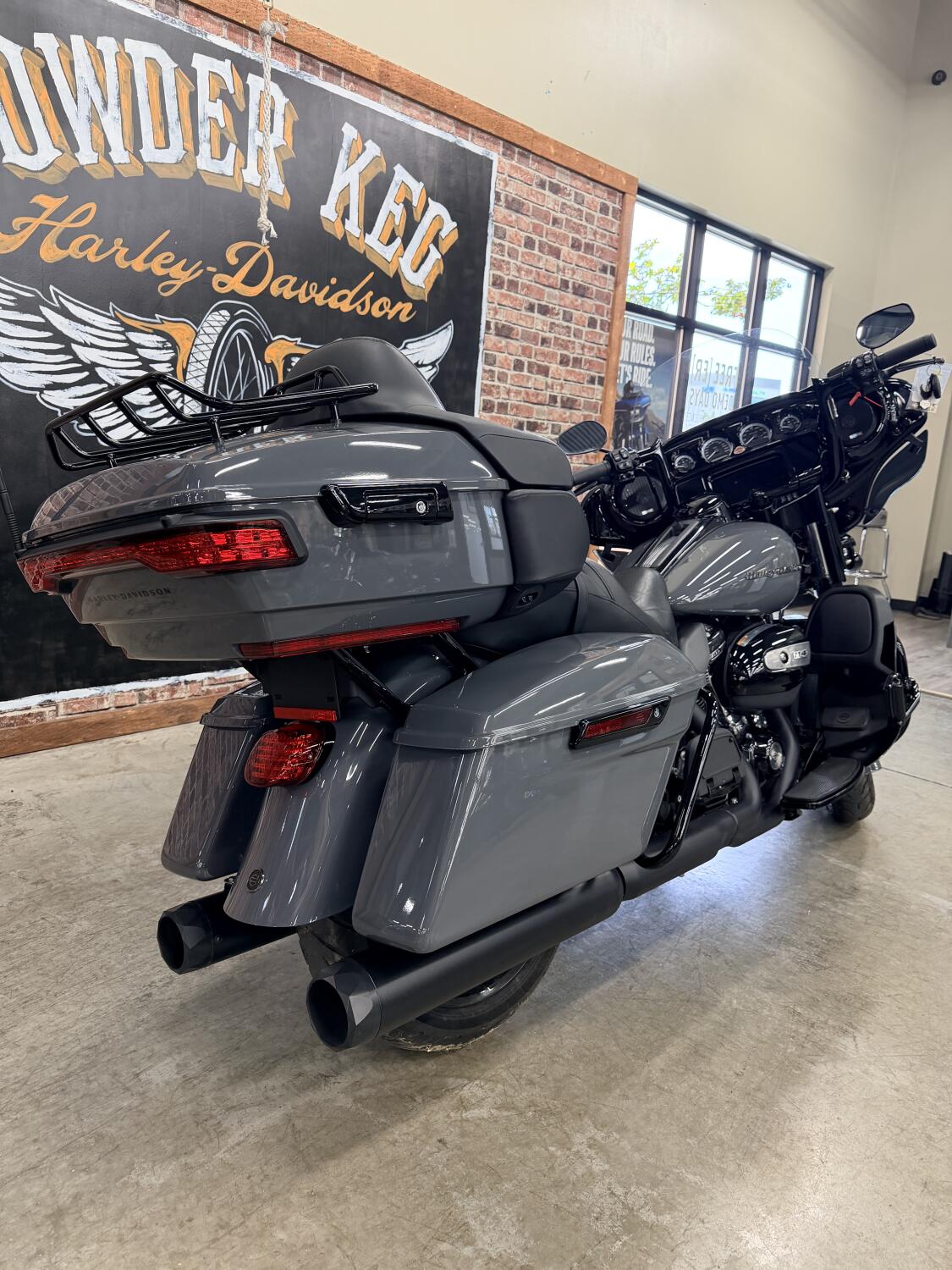 2022 Harley-Davidson® Ultra Limited FLHTK, photo 9