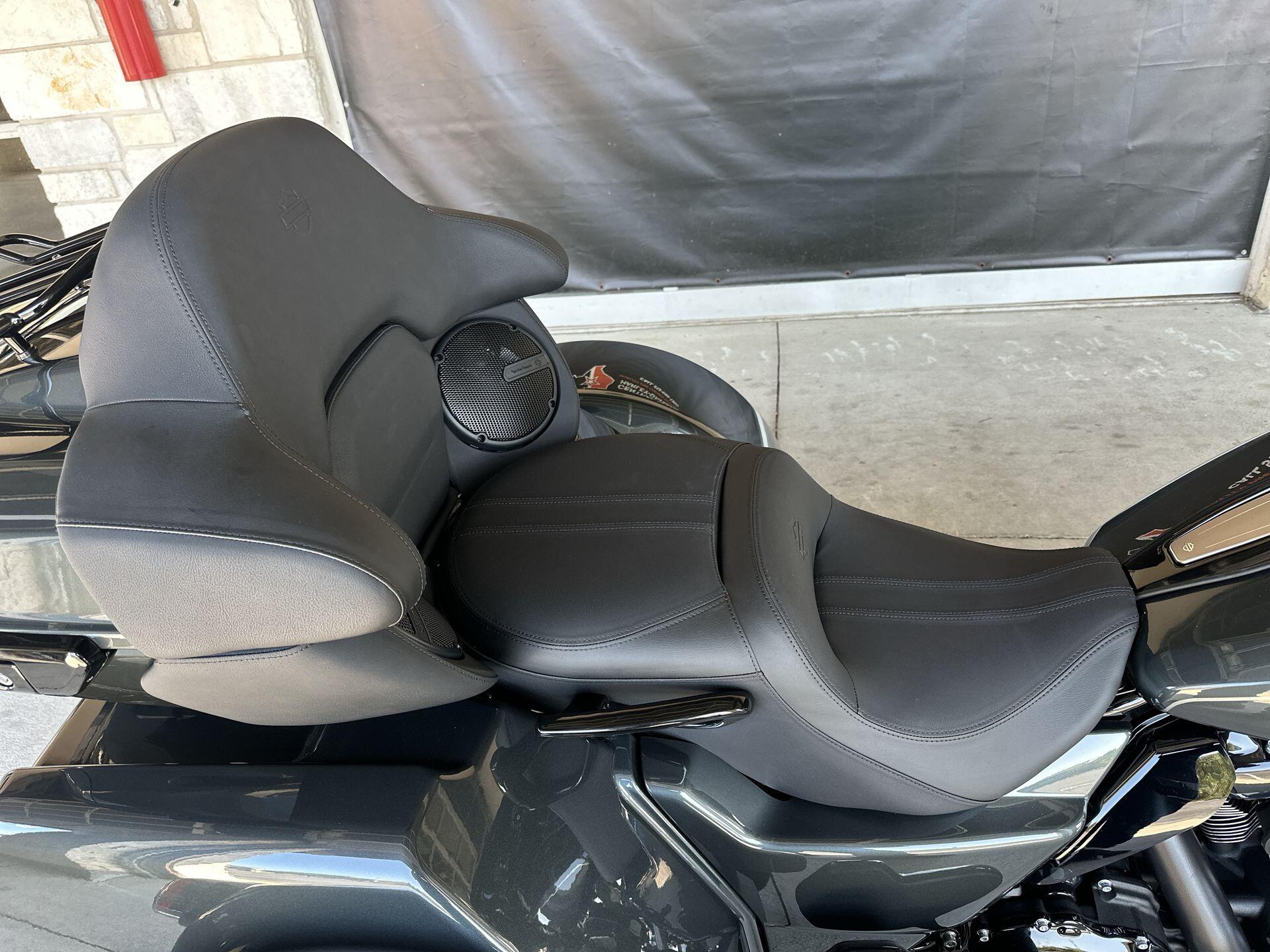 2026 Harley-Davidson® Street Glide 3 Limited FLHLT, photo 15