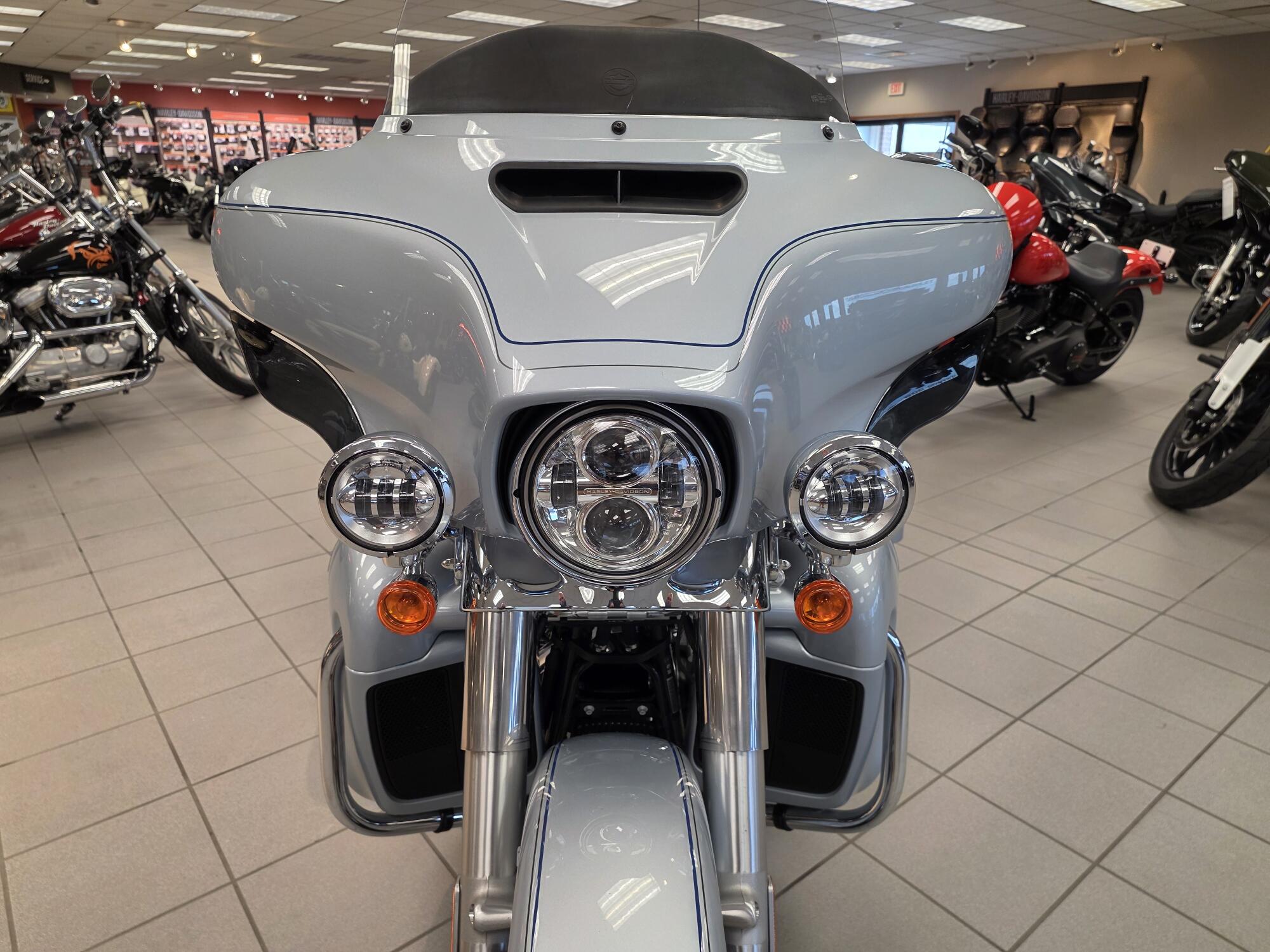 FLHTCUTG 2023 Tri Glide® Ultra, photo 21