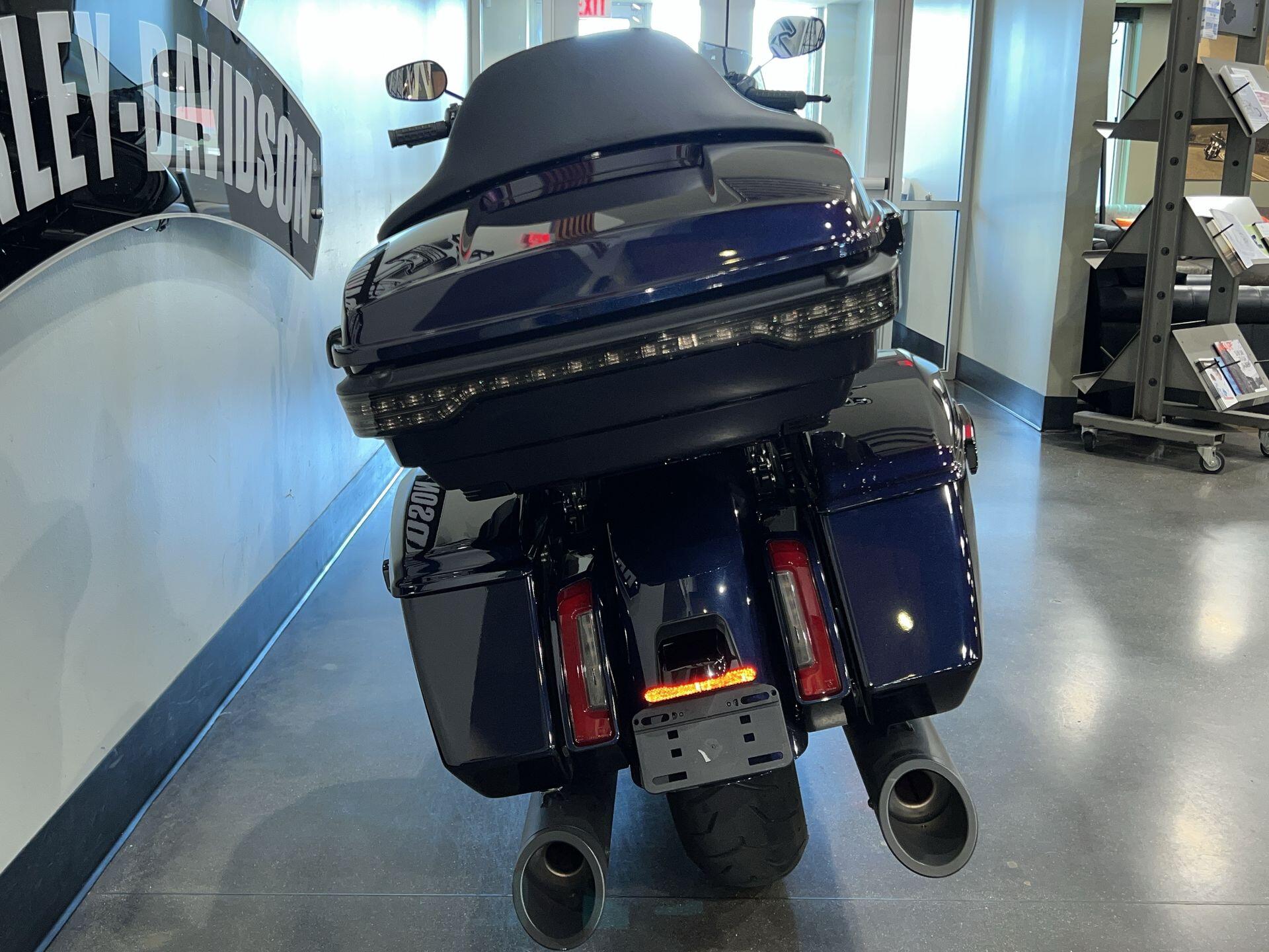 2025 Harley-Davidson® Road Glide™ FLTRX, photo 11