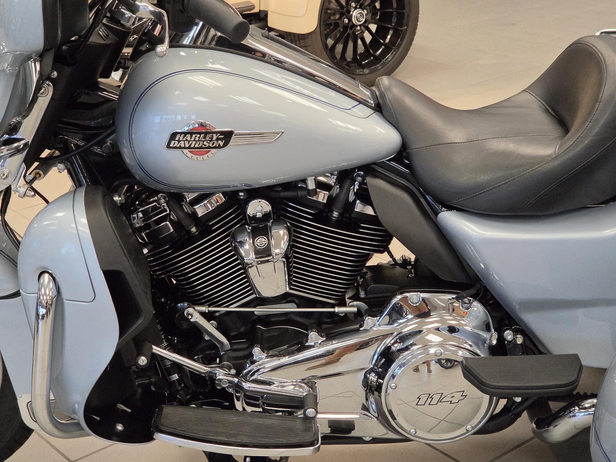 FLHTCUTG 2023 Tri Glide® Ultra, photo 16