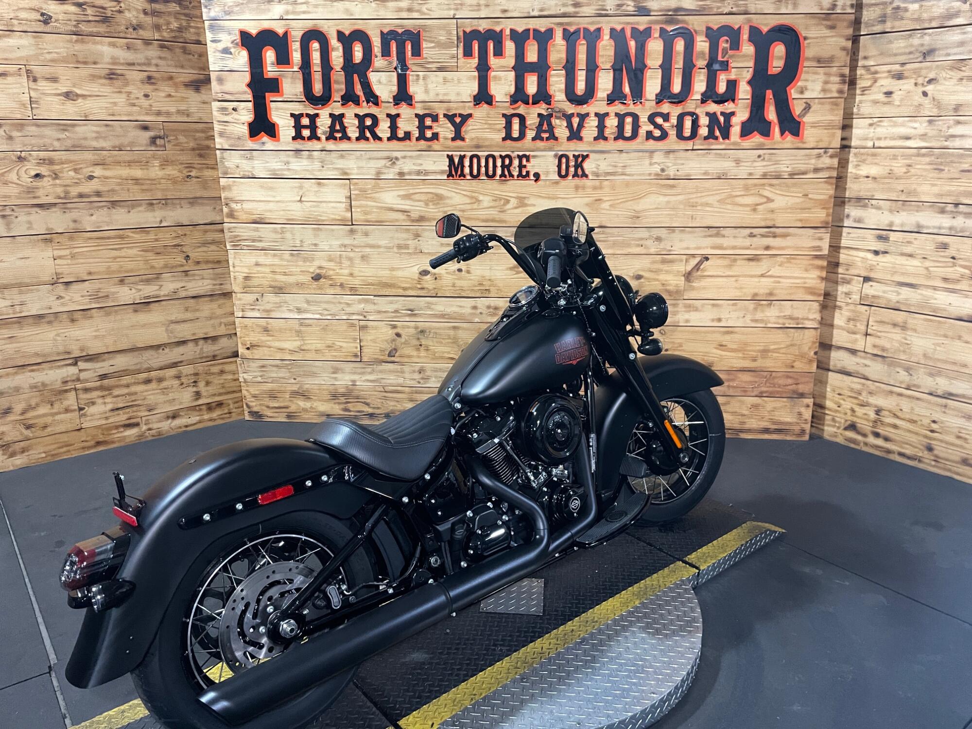 2026 Harley-Davidson® Deadwood™ FLHD, photo 14