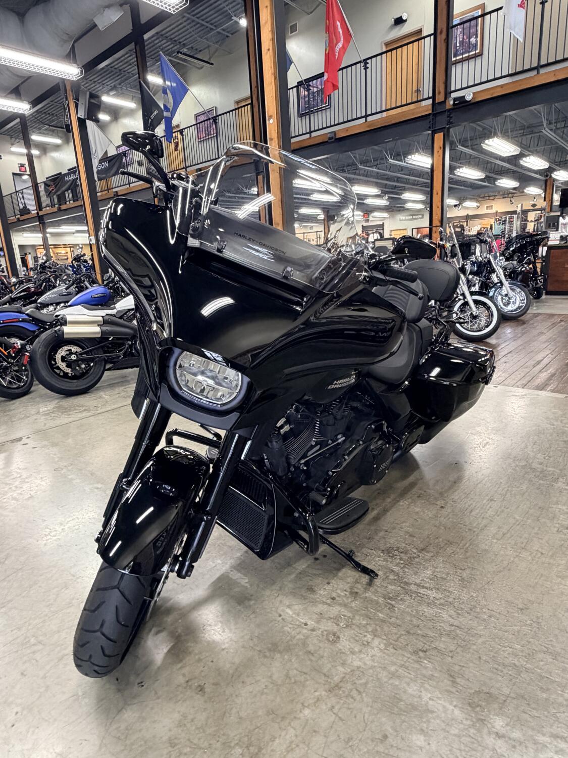 2024 Harley-Davidson® Street Glide® FLHX, photo 14