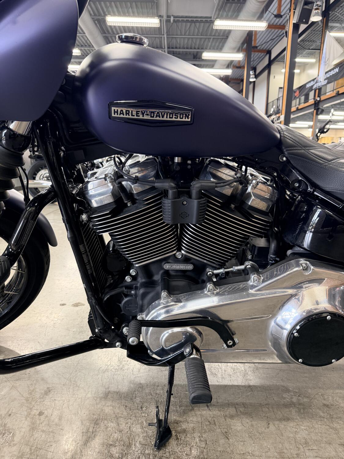 2025 Harley-Davidson® Street Bob™ FXBB, photo 13