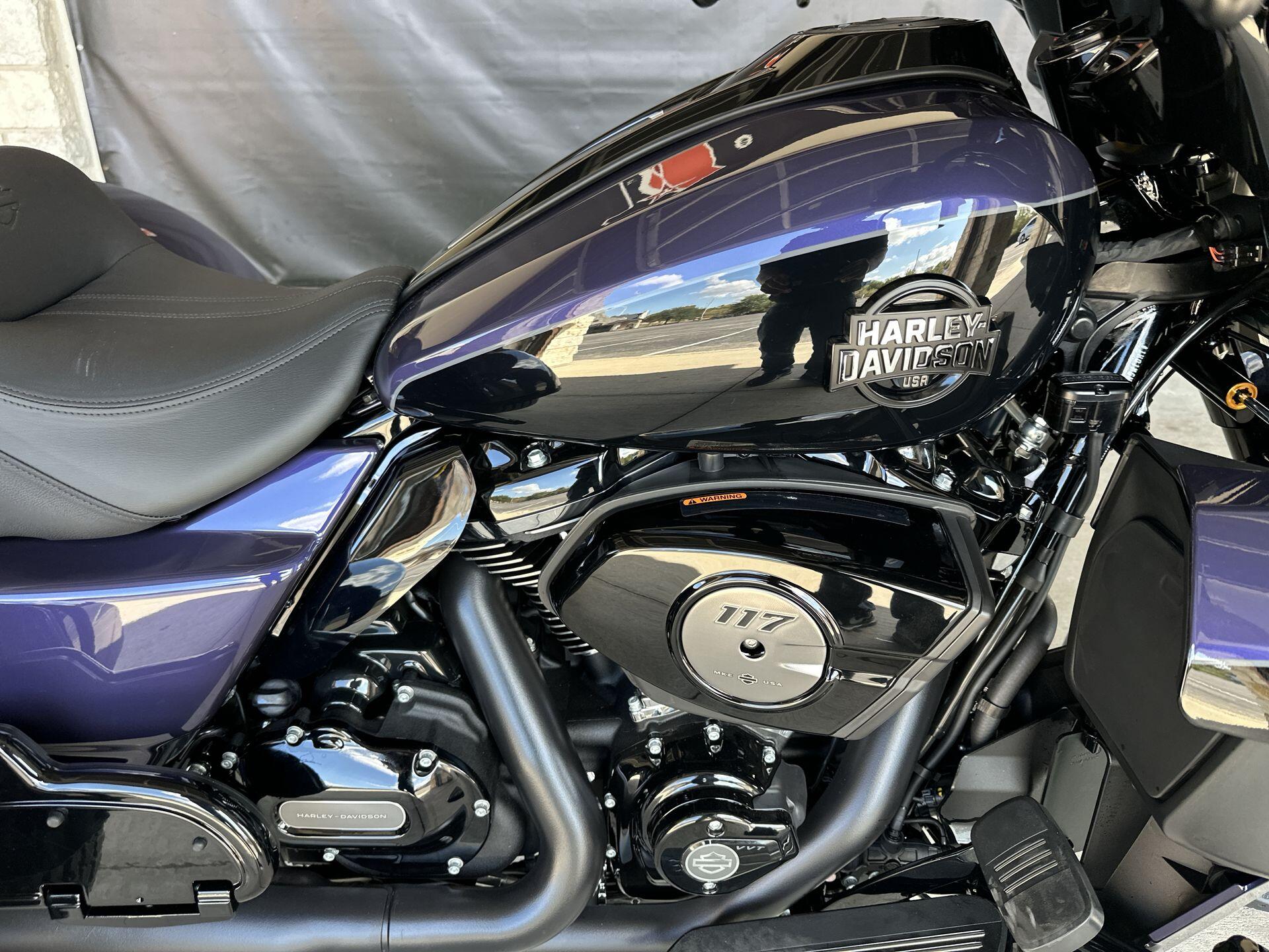 2026 Harley-Davidson® Street Glide 3 Limited FLHLT, photo 14