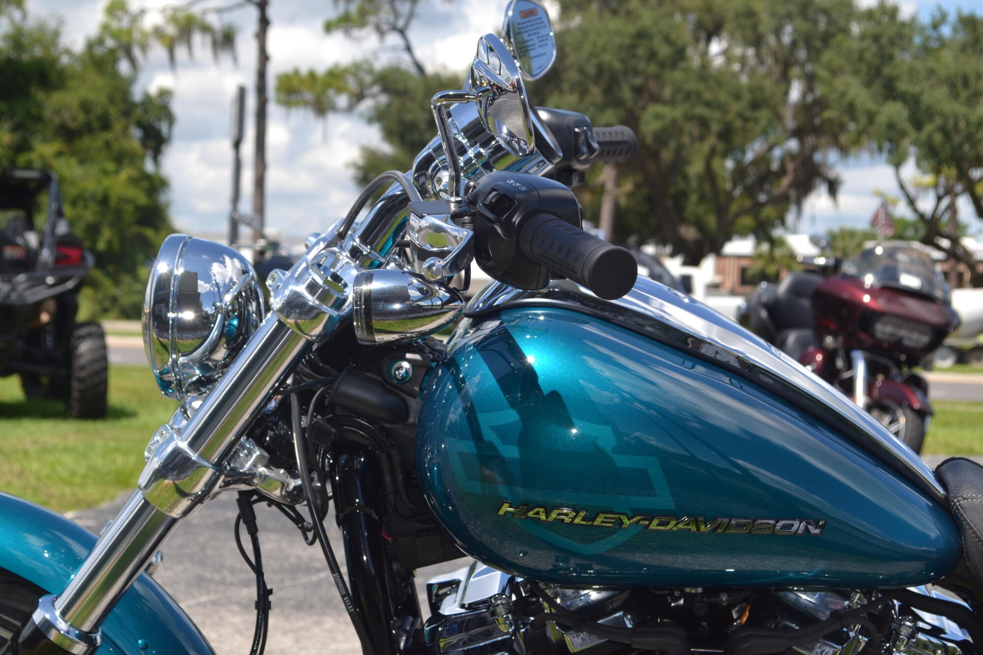 2026 Harley-Davidson® Breakout® Teal Thunder - FXBR, photo 17