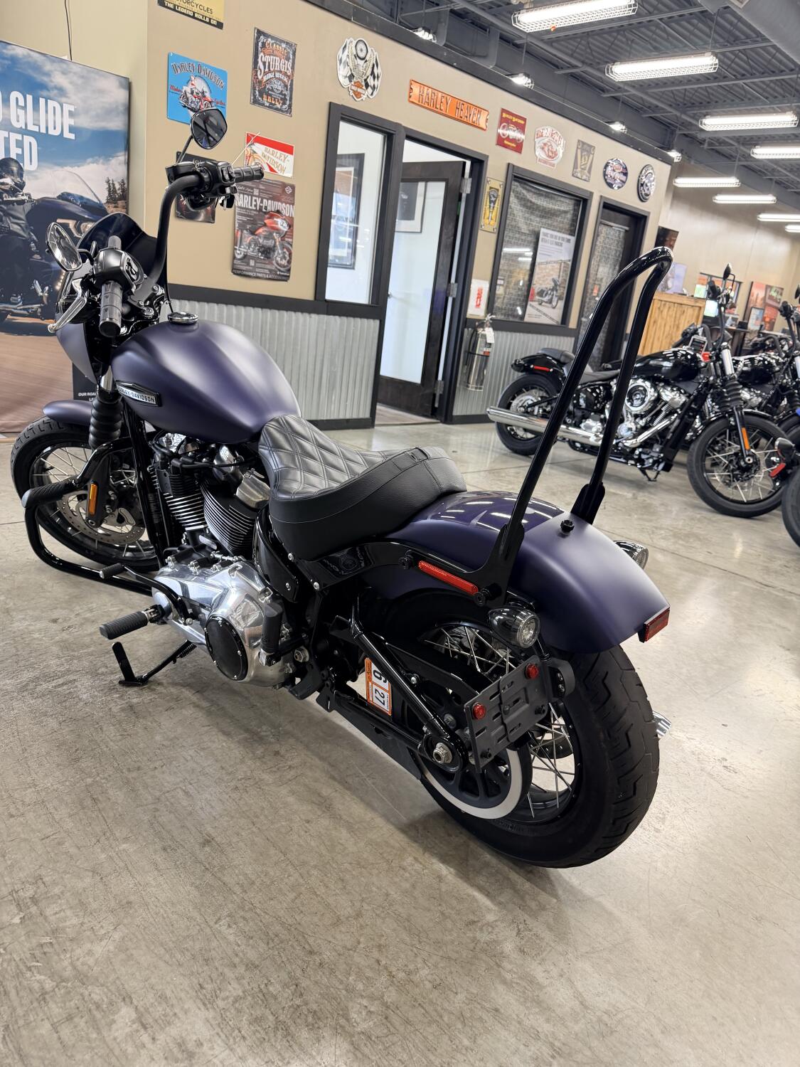 2025 Harley-Davidson® Street Bob™ FXBB, photo 11