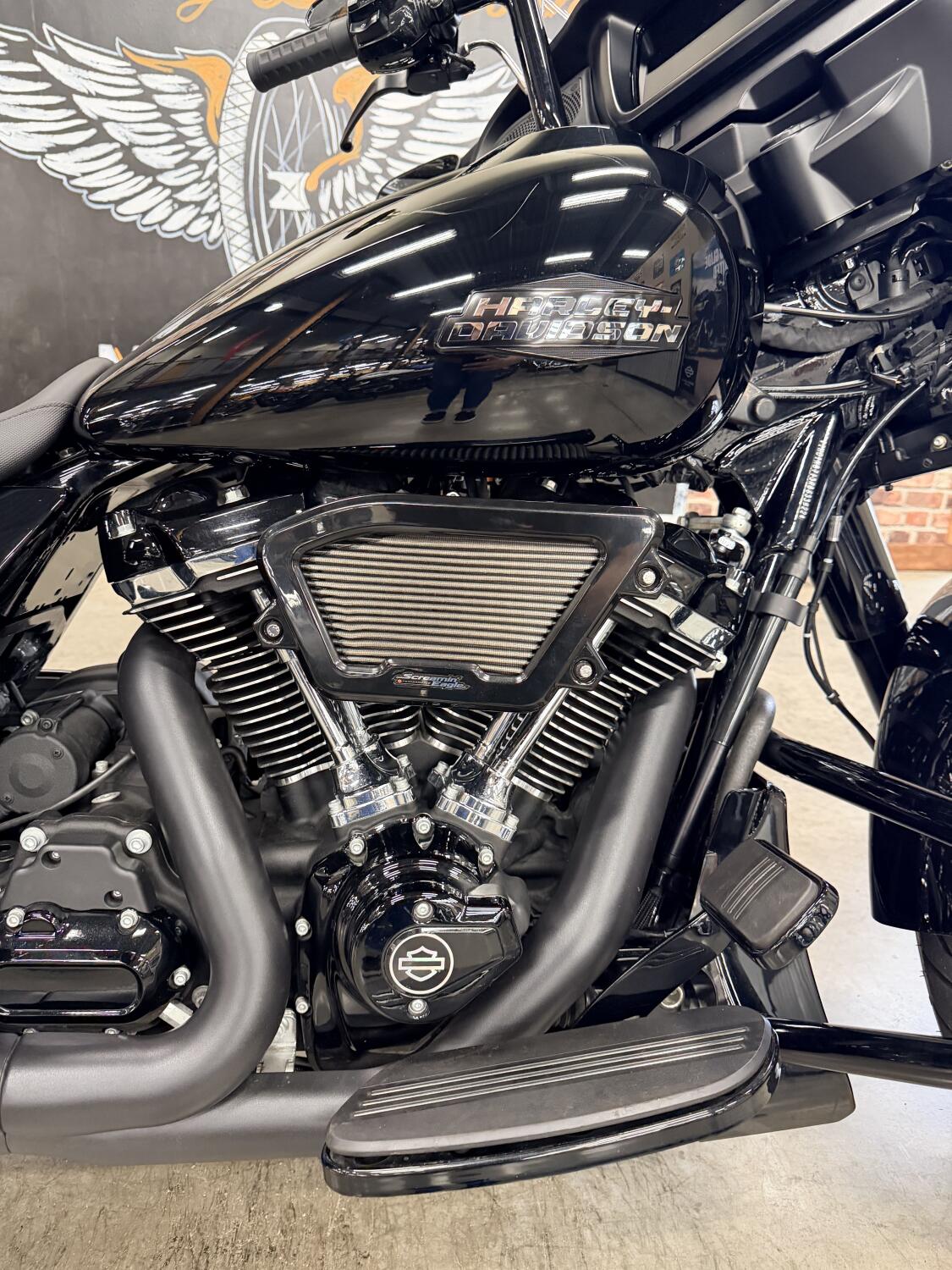 2024 Harley-Davidson® Street Glide® FLHX, photo 3