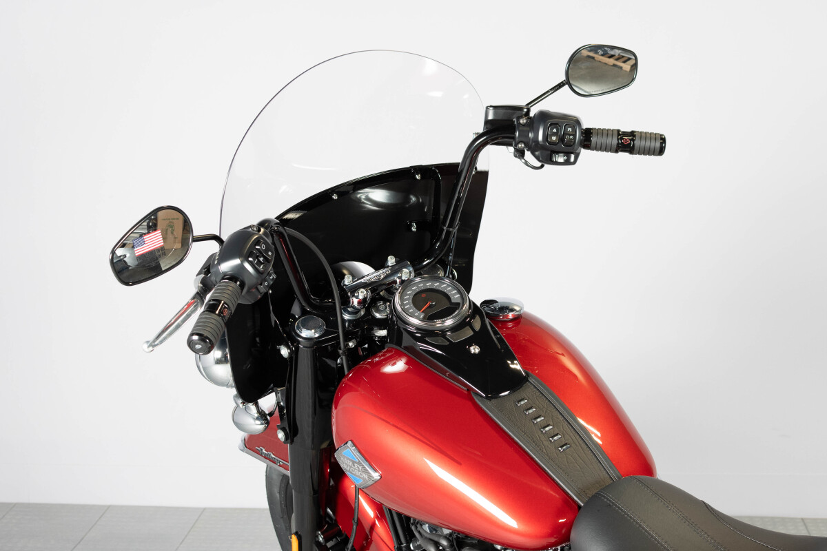 2026 Harley-Davidson® Heritage Classic FLHC, photo 18