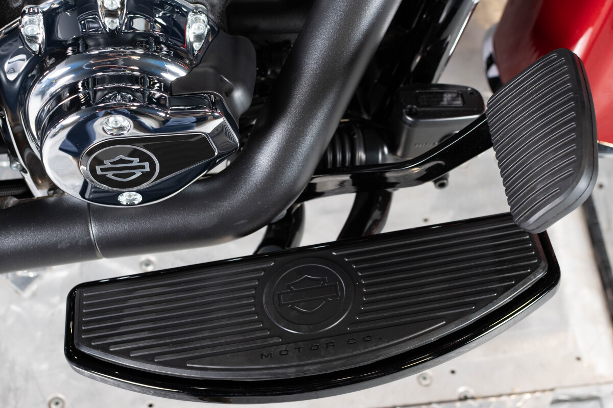2026 Harley-Davidson® Heritage Classic FLHC, photo 6
