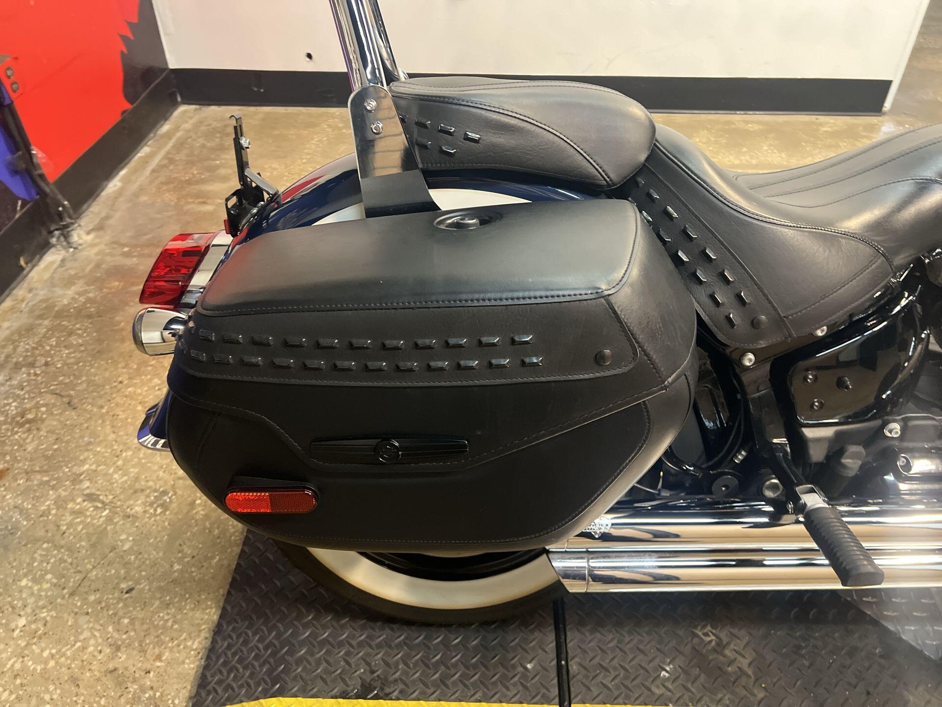 2019 Harley-Davidson® Heritage Classic 114 FLHCS, photo 17