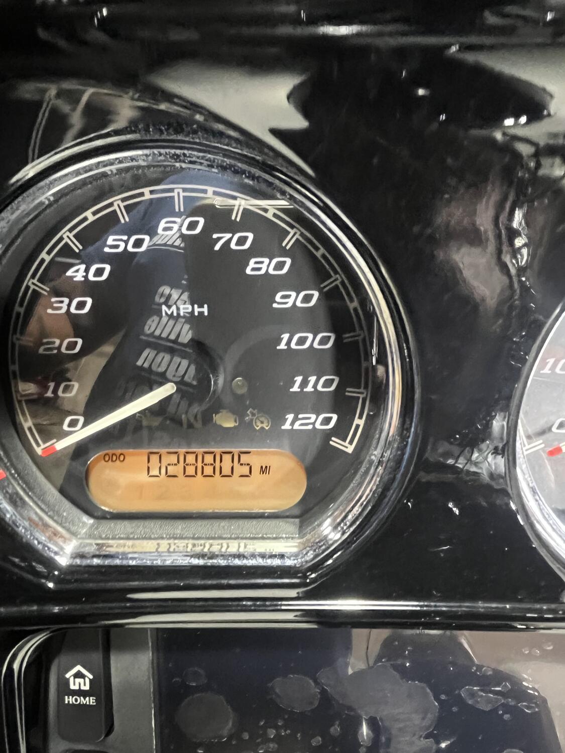 2018 Harley-Davidson® Street Glide® Special Bonneville Salt Denim, photo 9